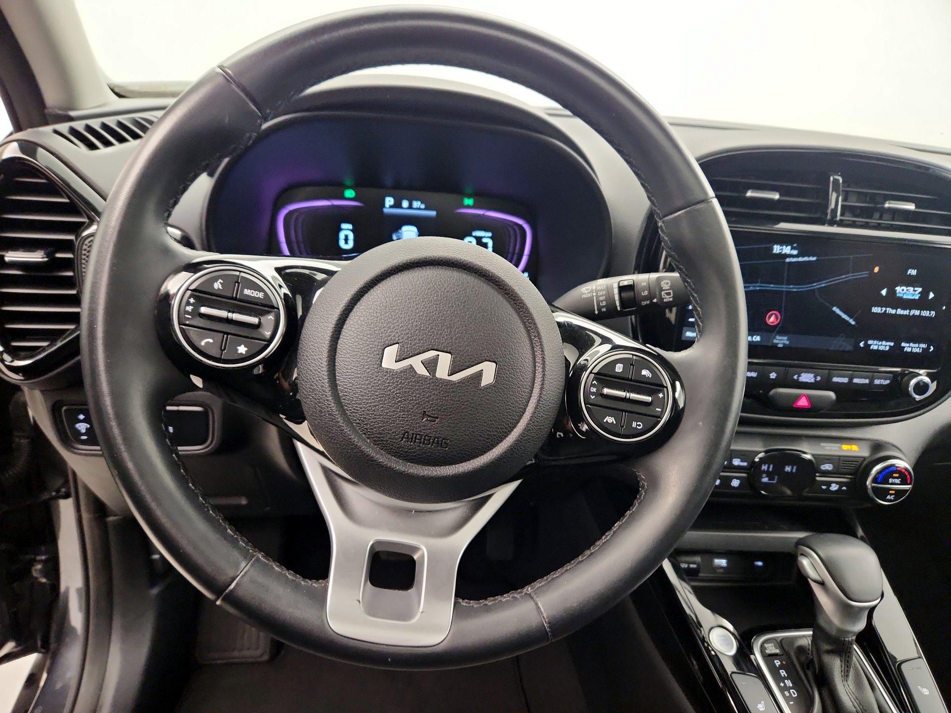 Thumbnail: 2023 Kia Soul - 10