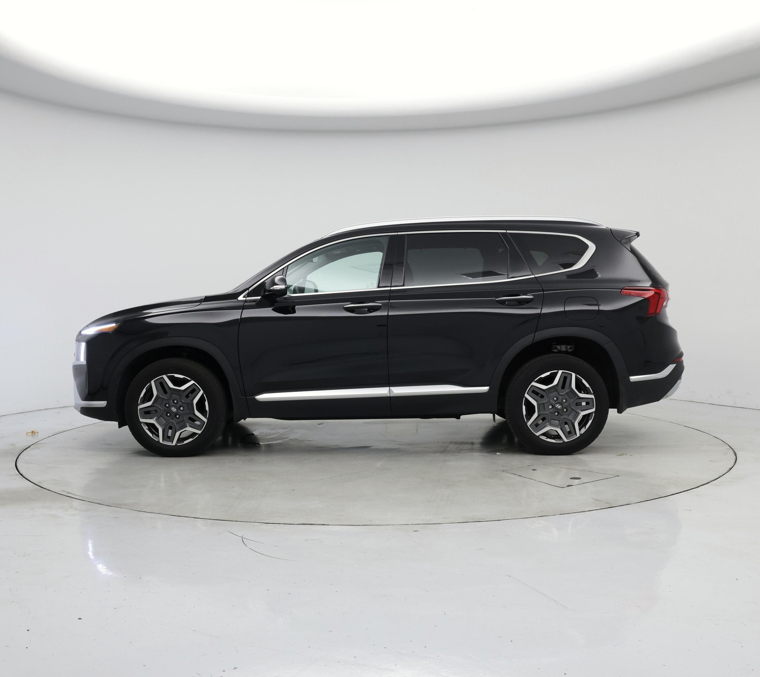 Thumbnail: 2023 Hyundai Santa Fe - 3