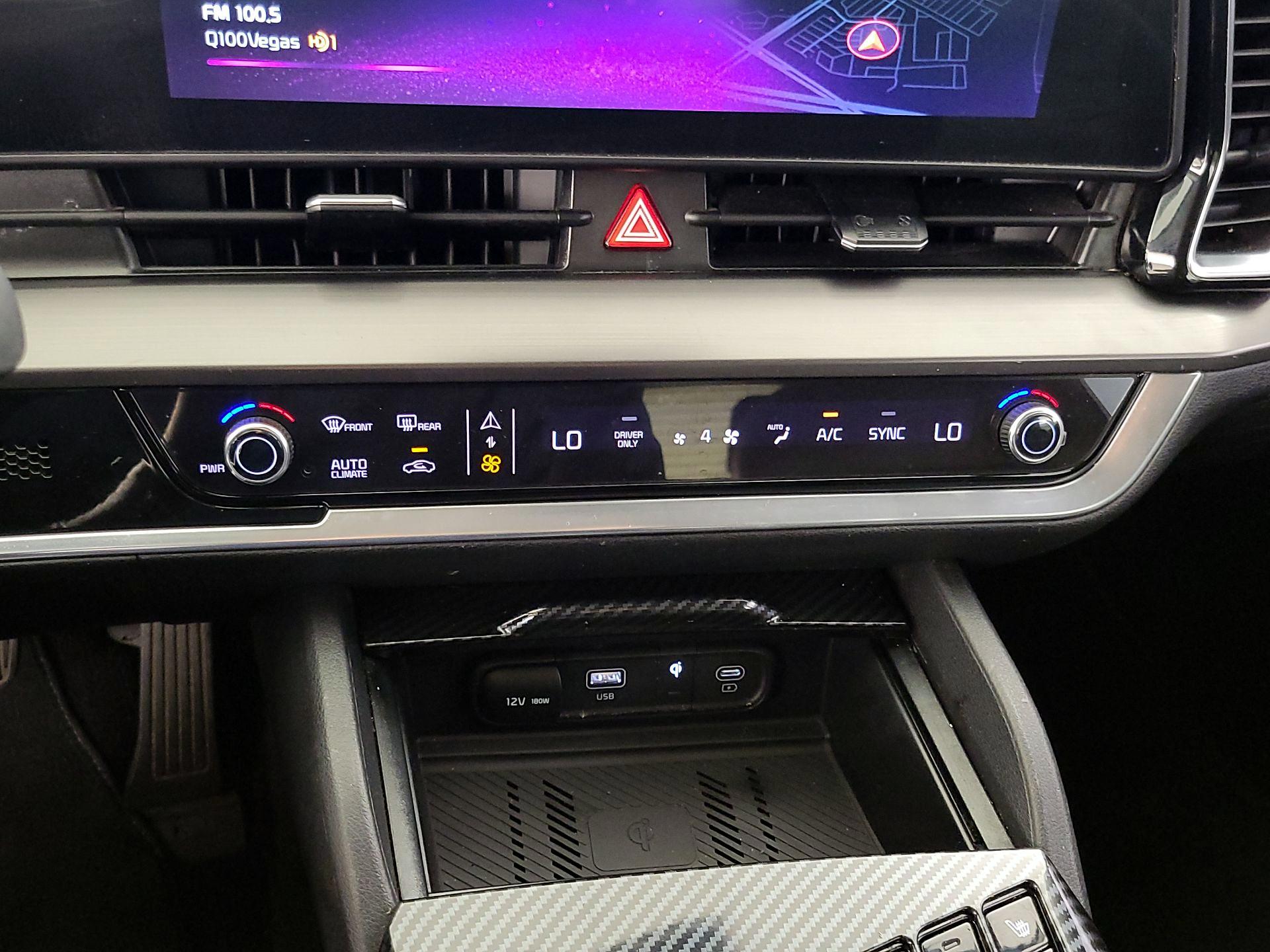 Thumbnail: 2023 Kia Sportage - 17