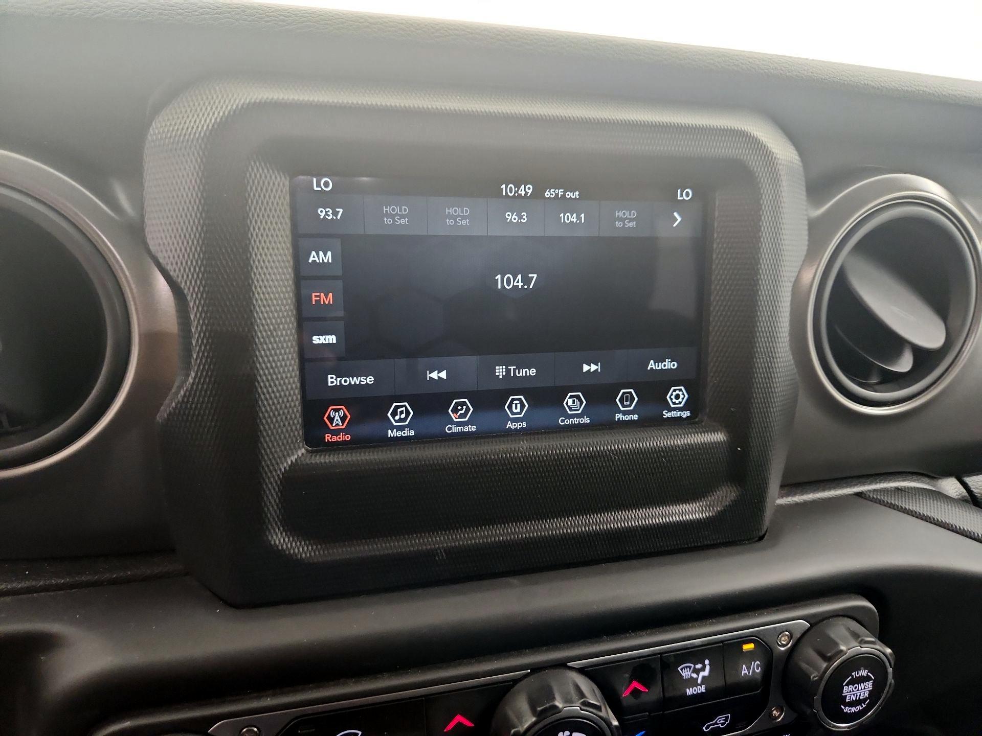 Thumbnail: 2023 Jeep Wrangler - 15
