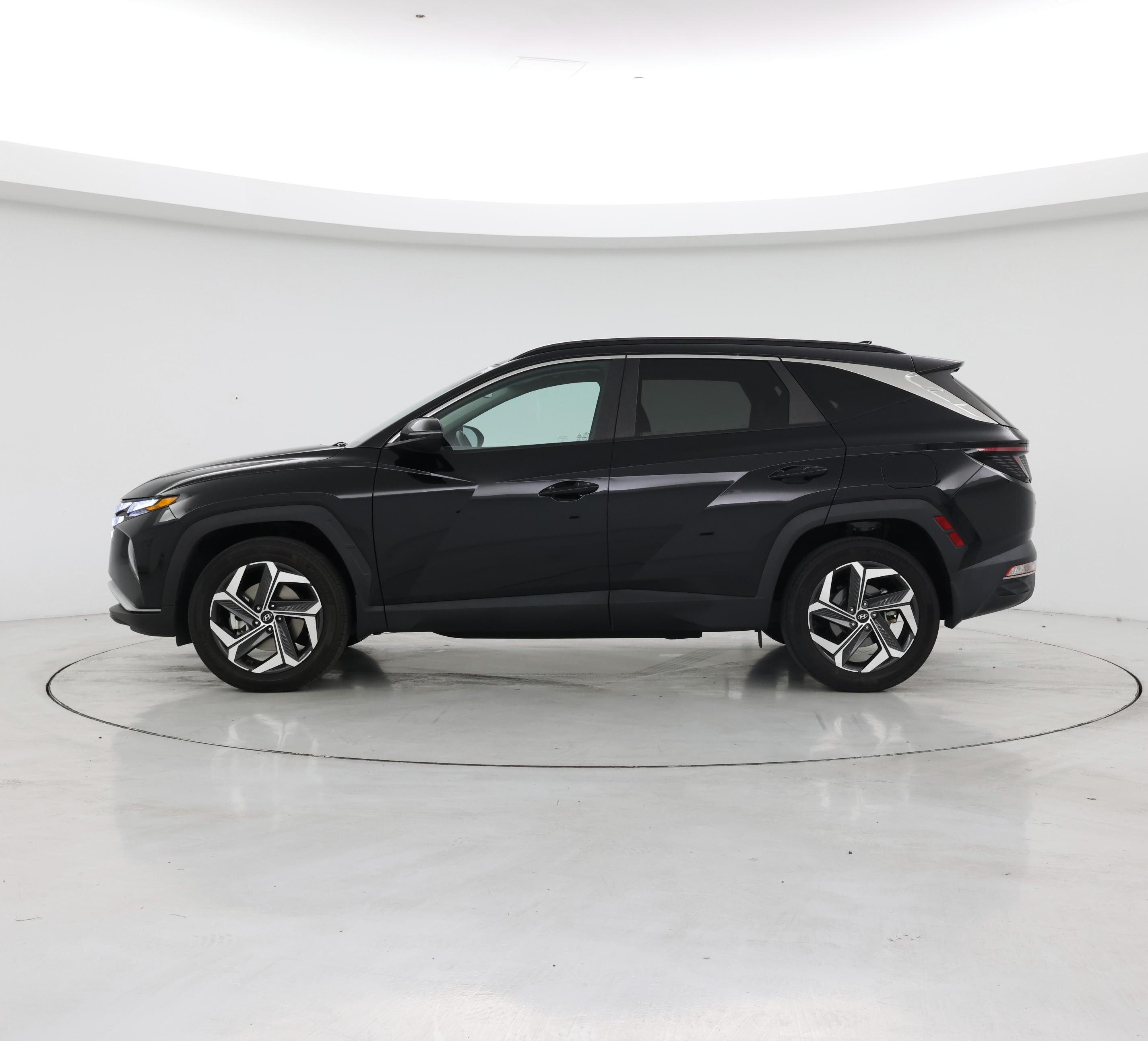 Thumbnail: 2022 Hyundai Tucson - 3