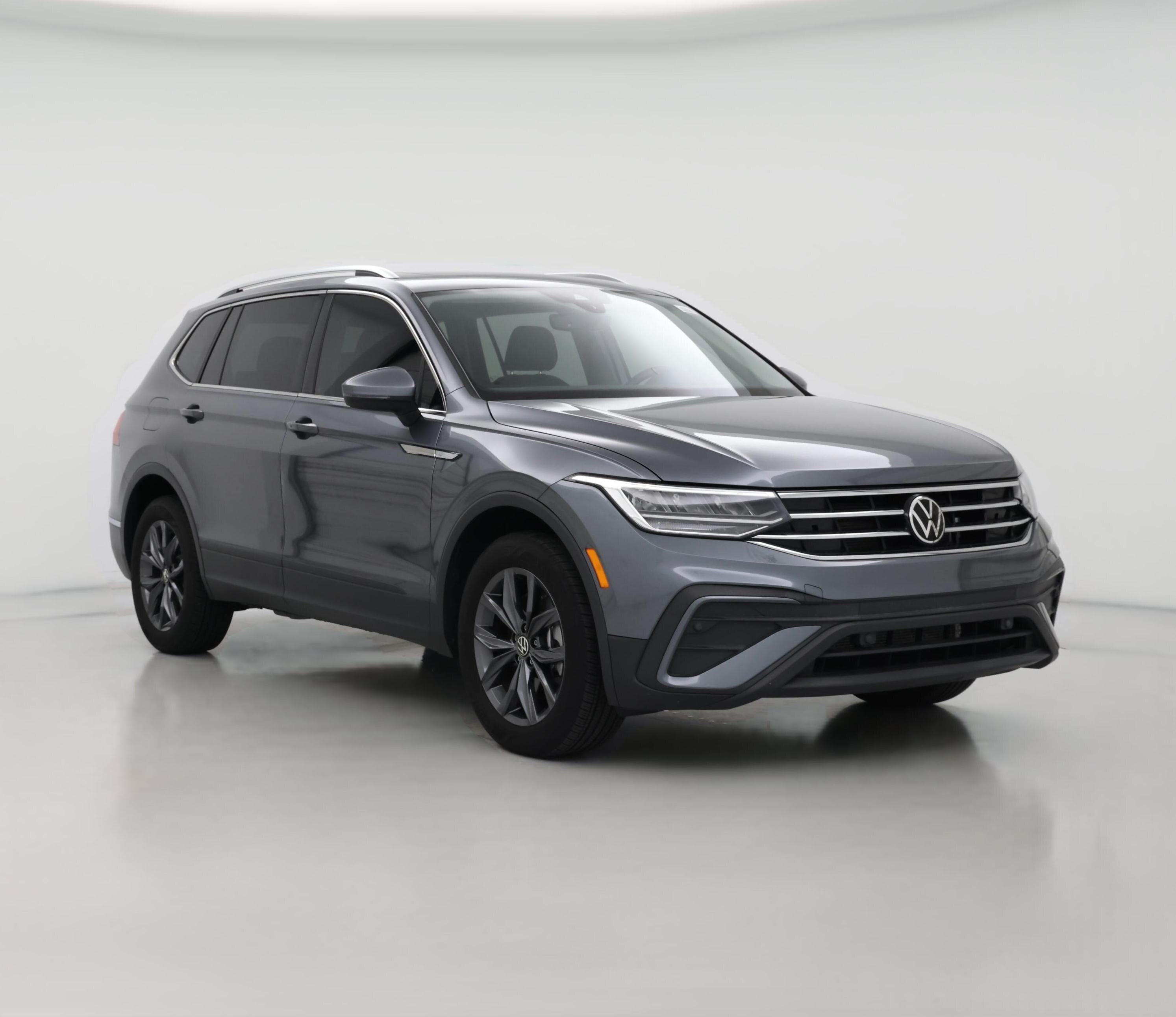 Thumbnail: 2022 Volkswagen Tiguan - 1
