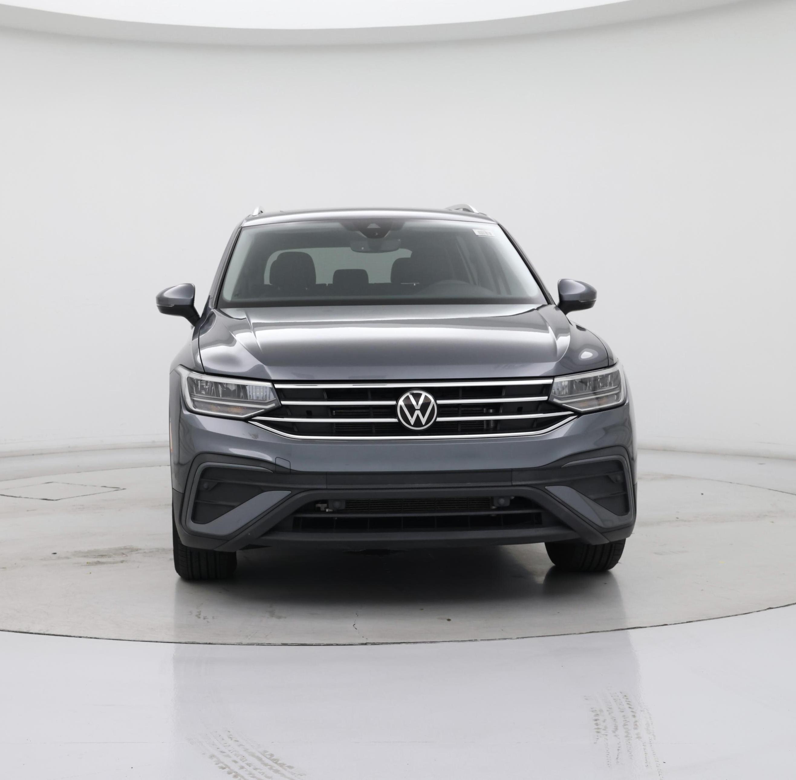 Thumbnail: 2022 Volkswagen Tiguan - 5