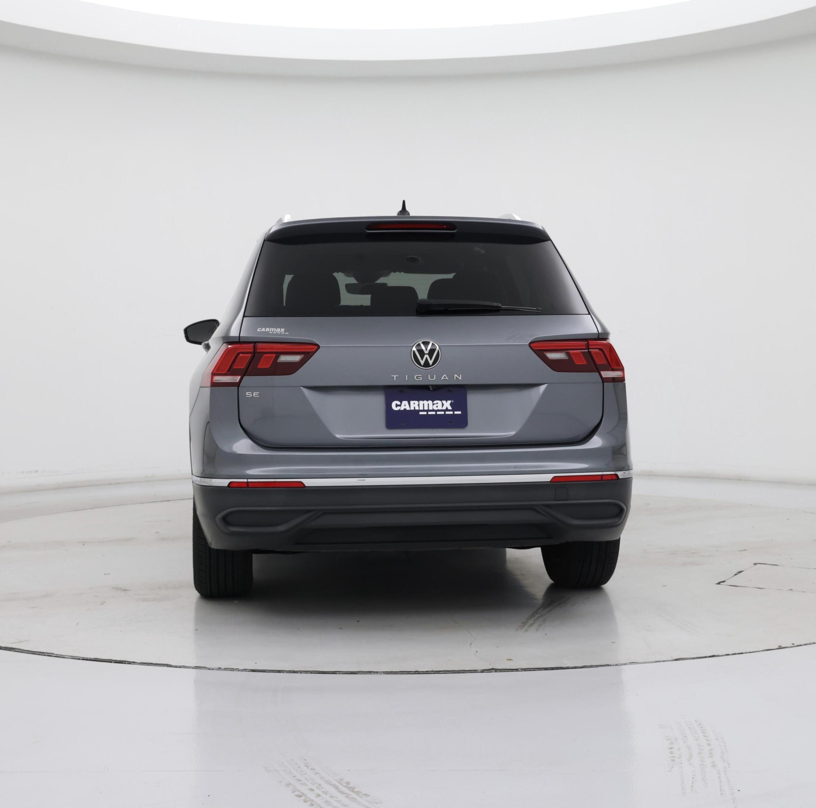 Thumbnail: 2022 Volkswagen Tiguan - 6