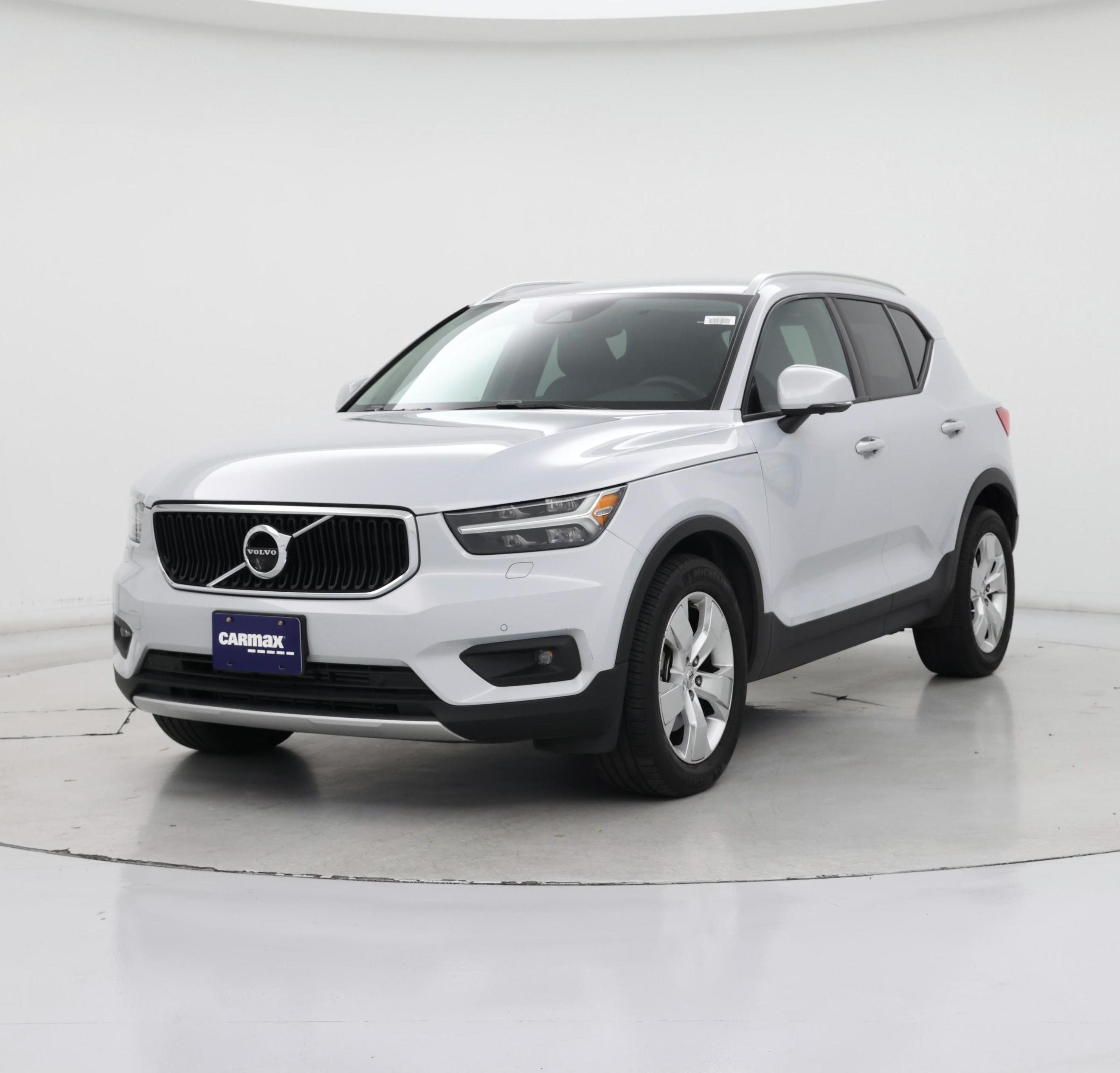 Thumbnail: 2021 Volvo XC40 - 4