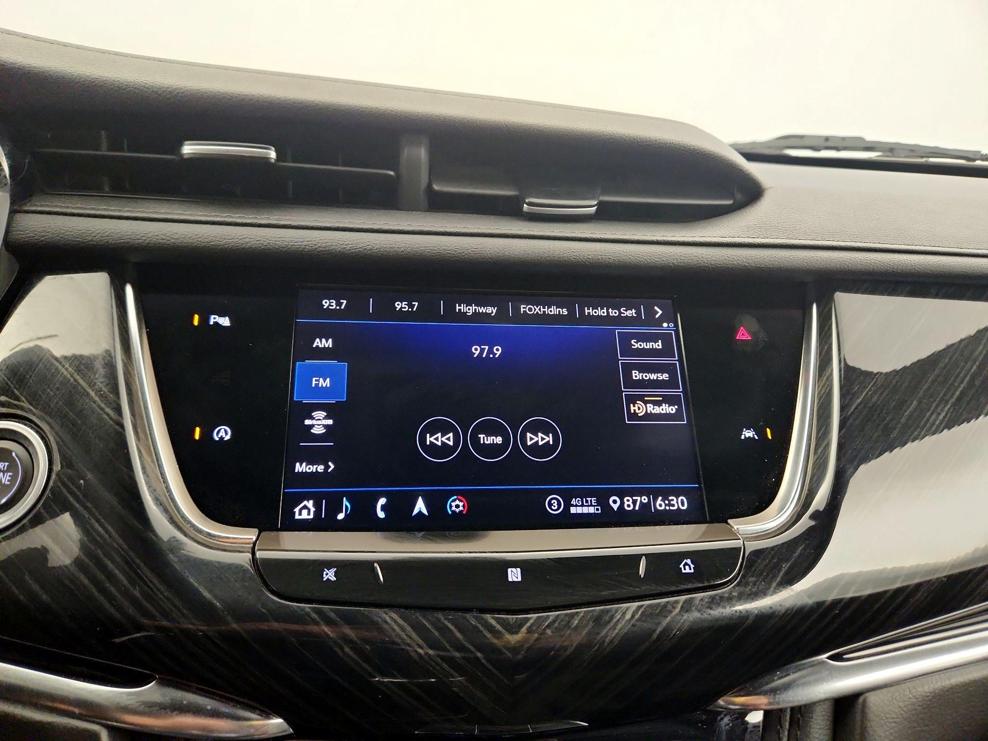 Thumbnail: 2020 Cadillac XT6 - 15