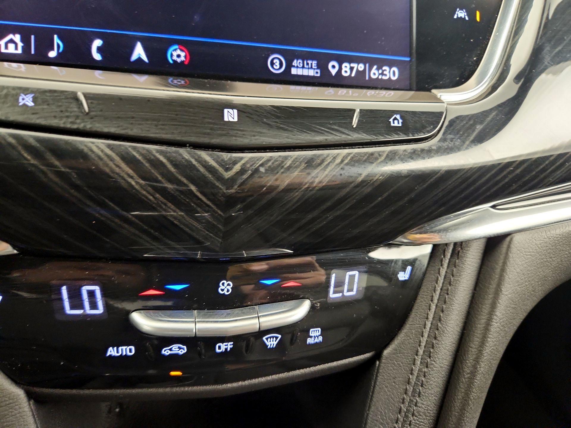 Thumbnail: 2020 Cadillac XT6 - 16