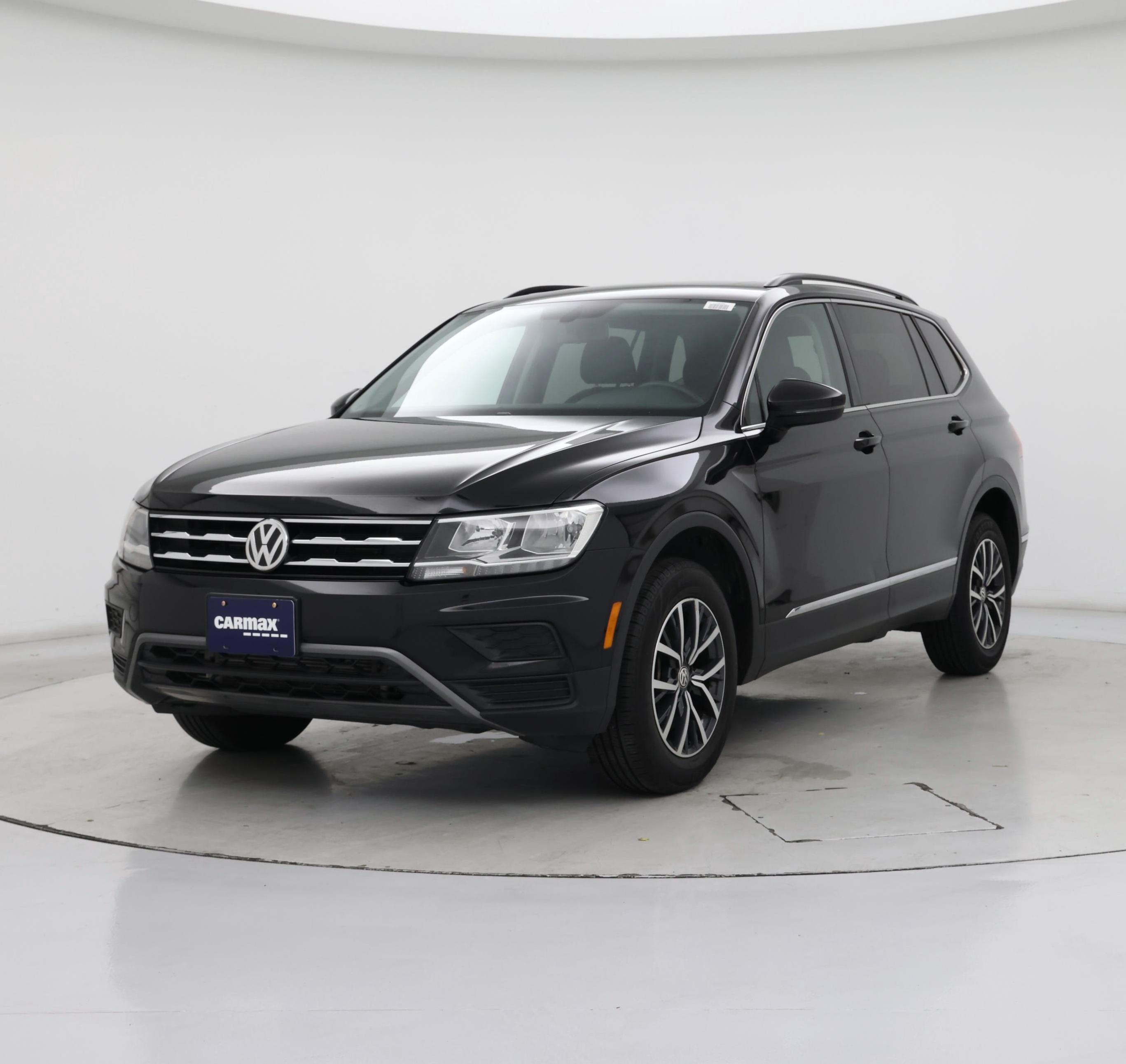 Thumbnail: 2020 Volkswagen Tiguan - 4