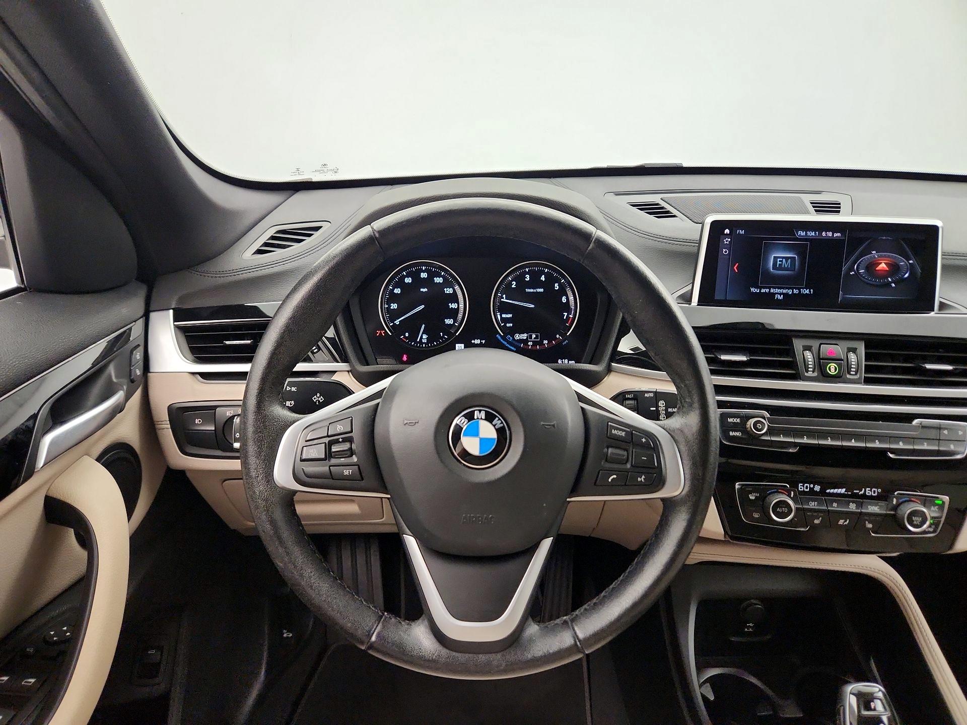 Thumbnail: 2020 BMW X1 - 10