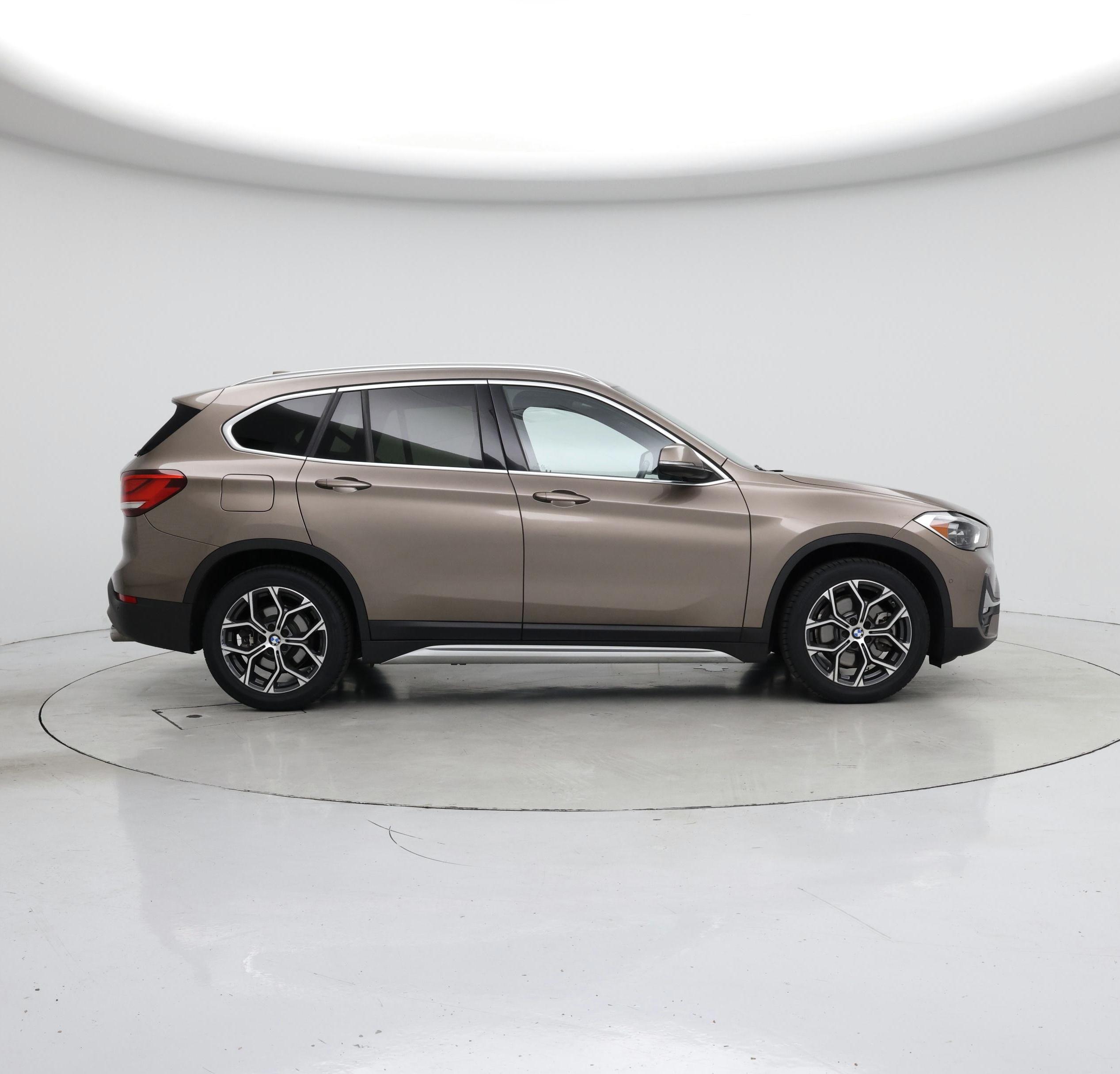 Thumbnail: 2020 BMW X1 - 7