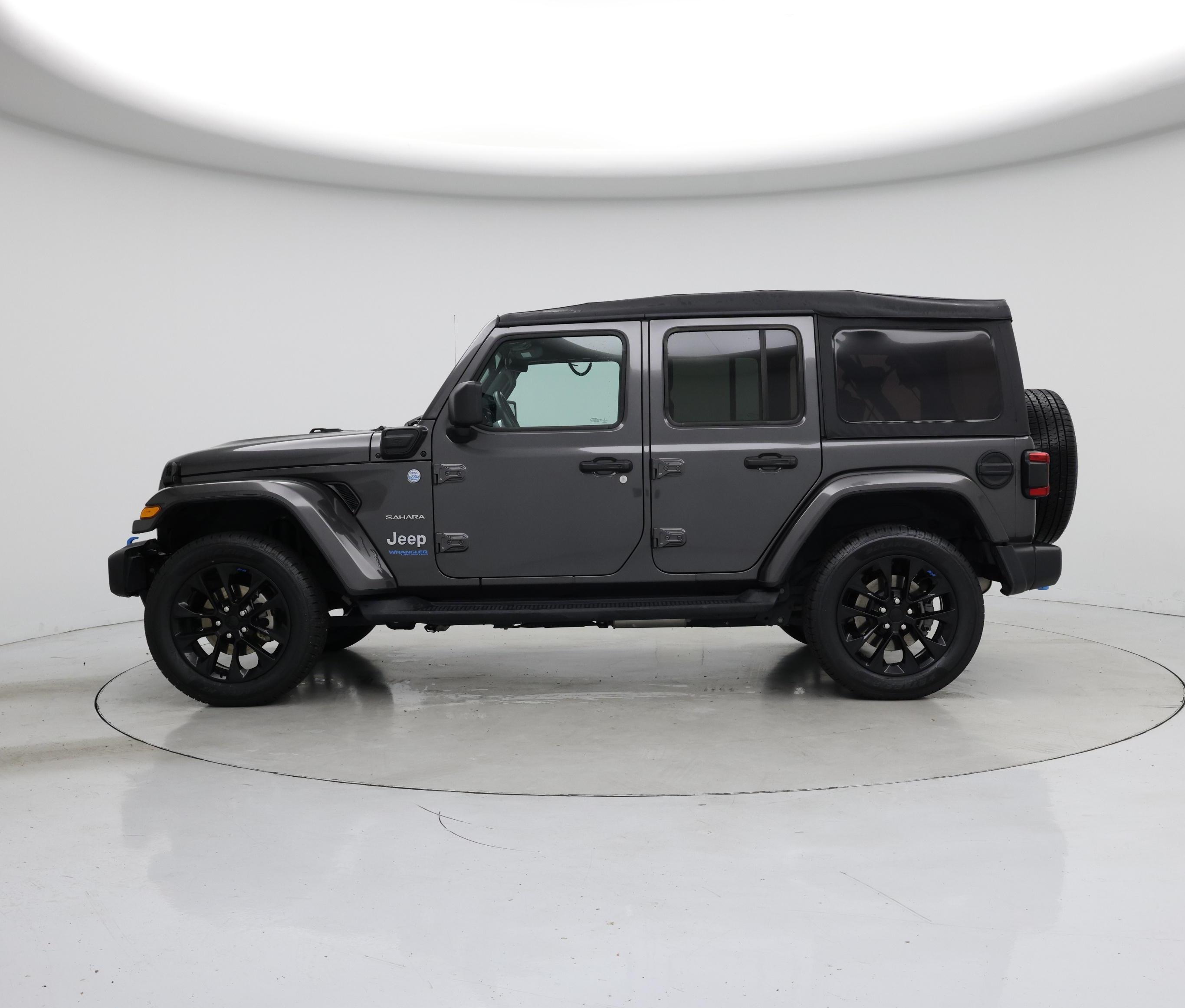 Thumbnail: 2022 Jeep Wrangler - 3