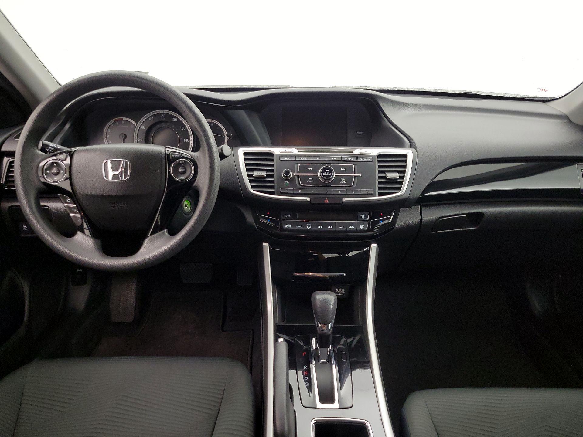 Thumbnail: 2016 Honda Accord - 9