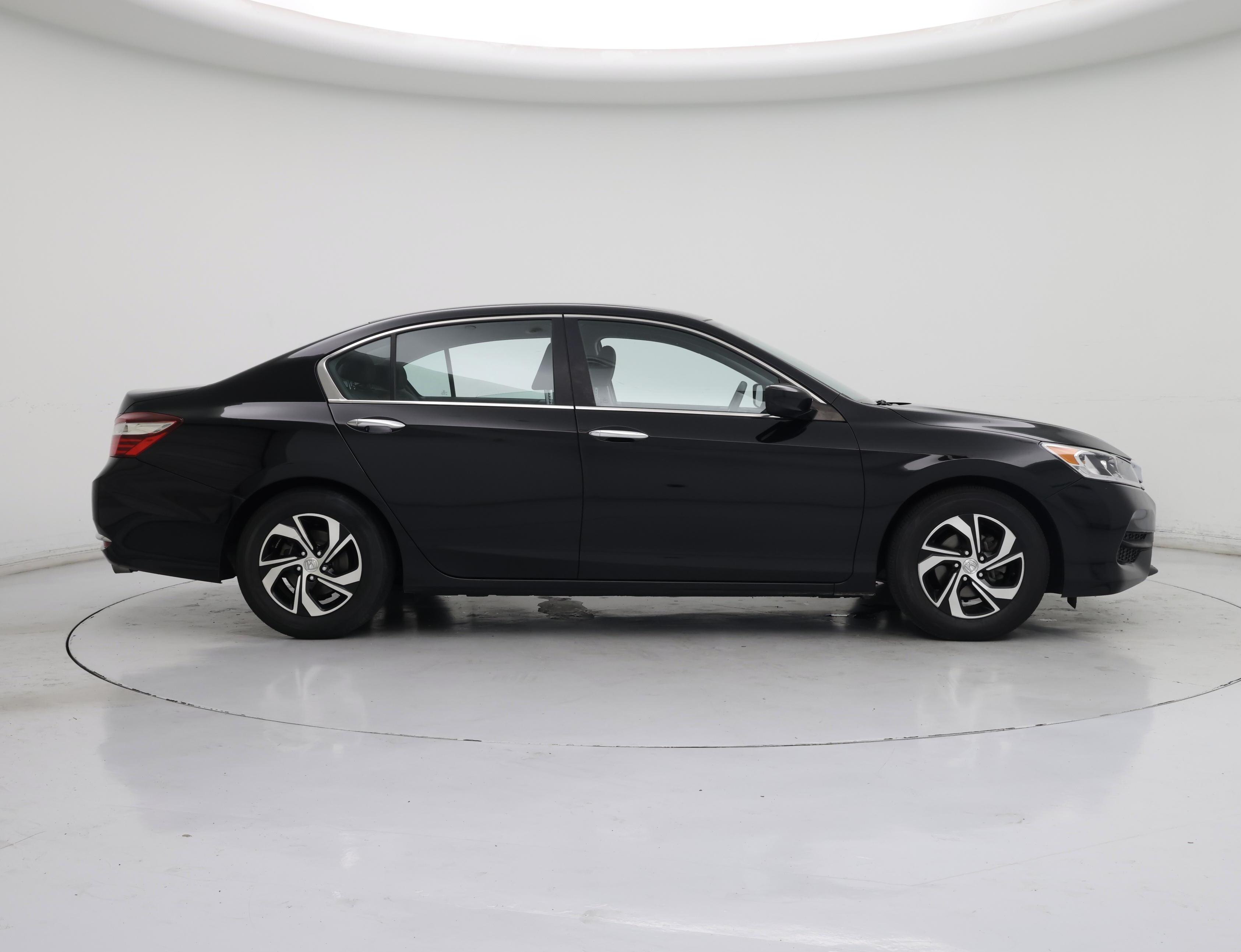 Thumbnail: 2016 Honda Accord - 7