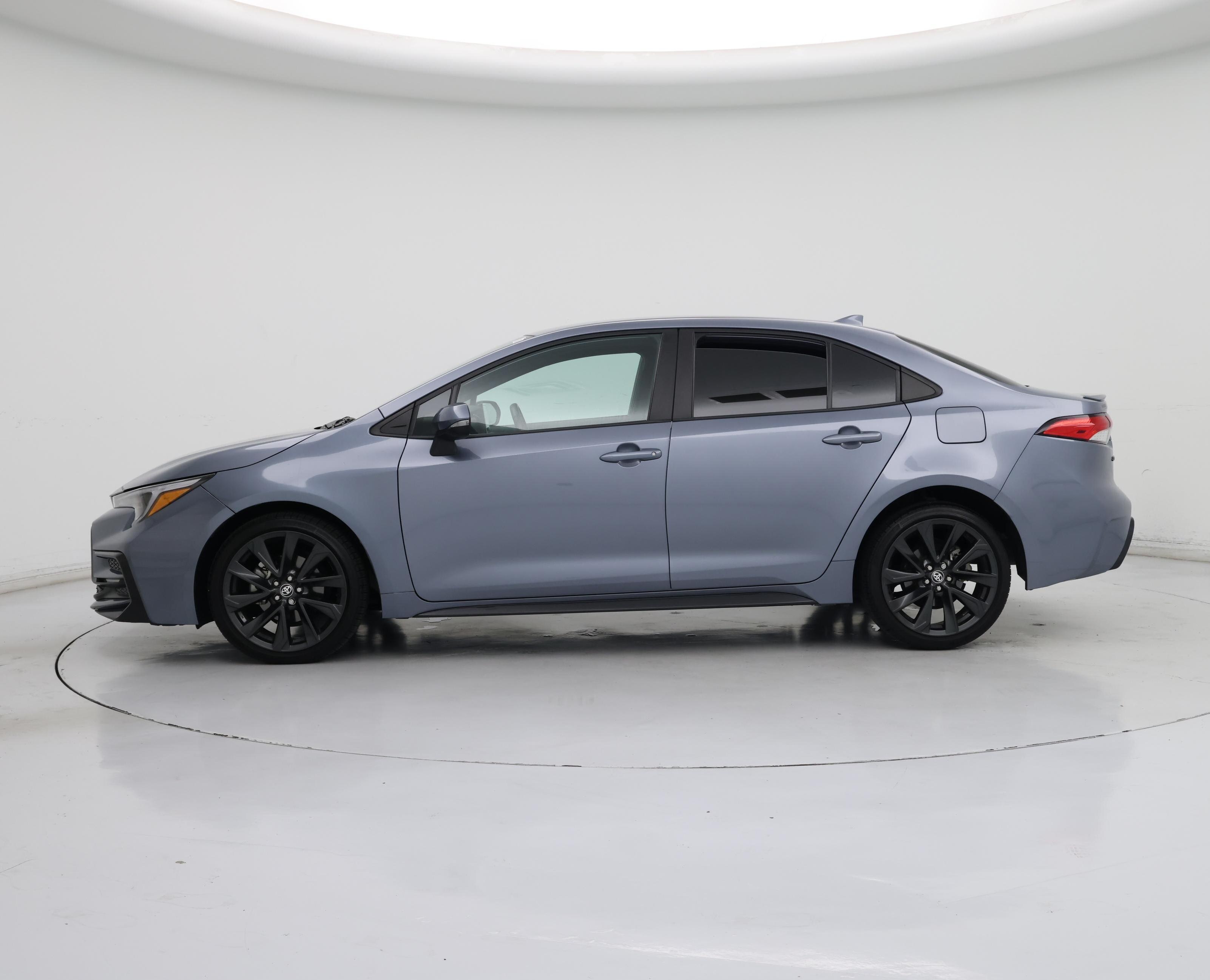 Thumbnail: 2023 Toyota Corolla - 3