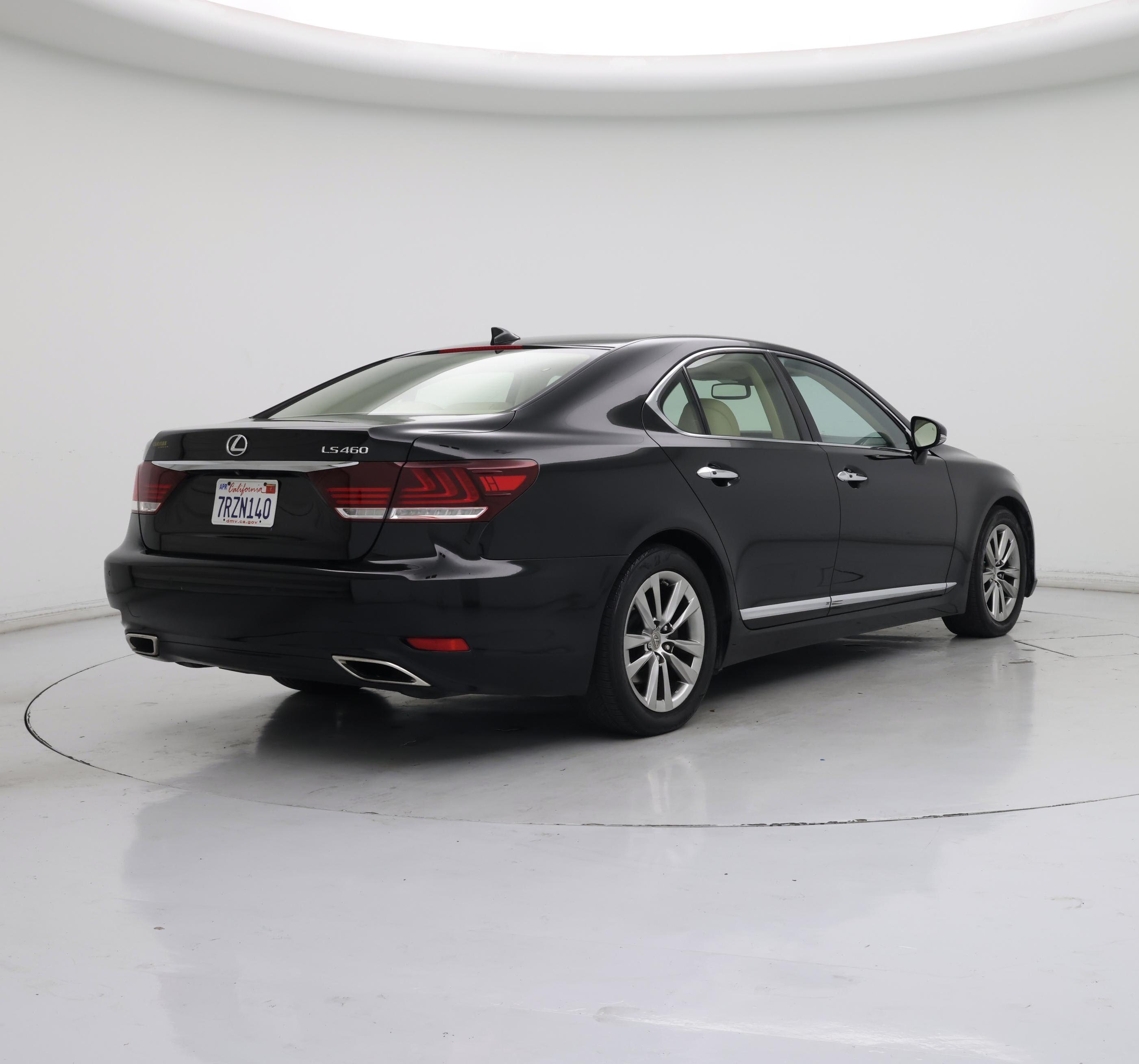 Thumbnail: 2016 Lexus LS - 8