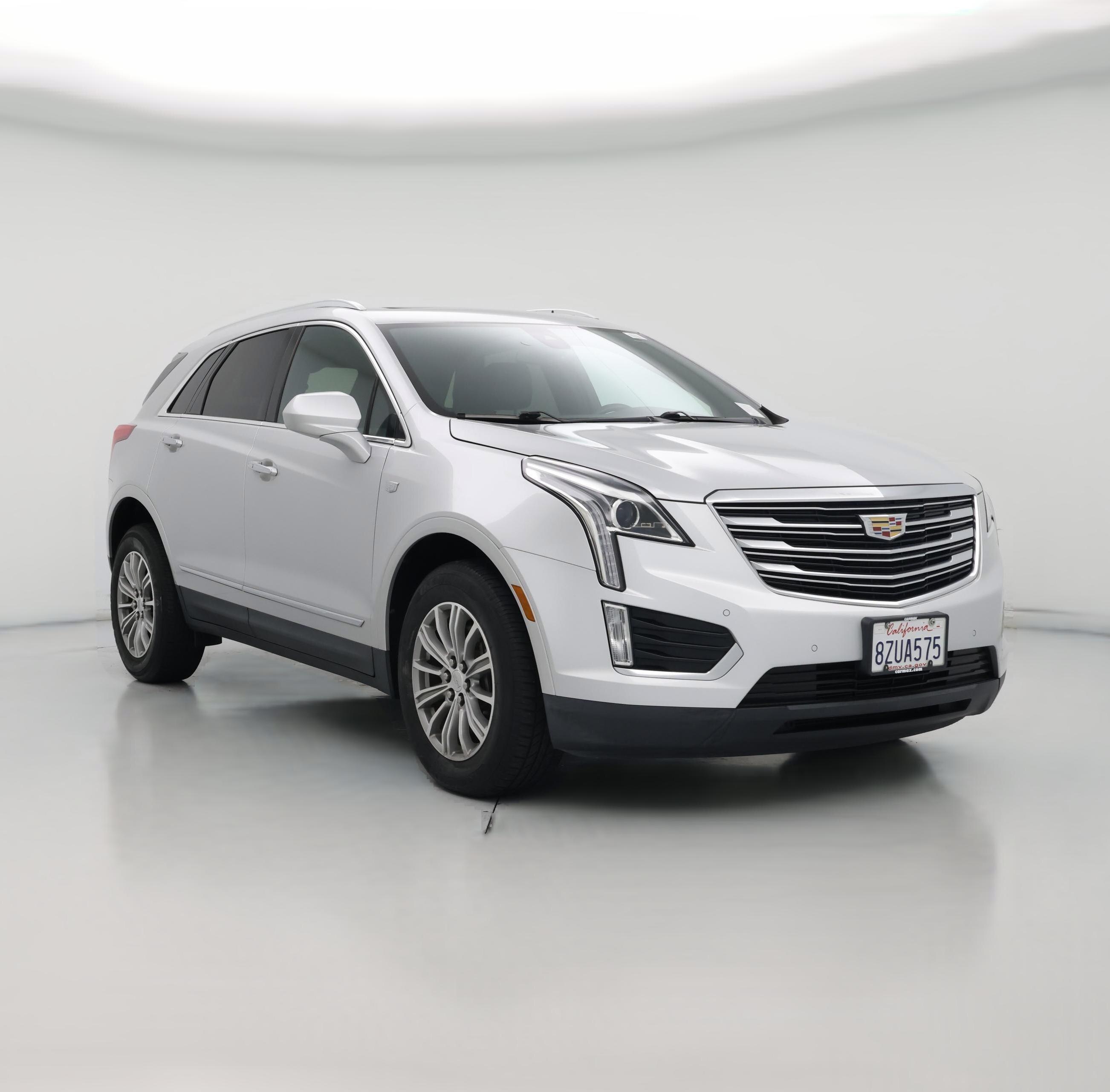 Thumbnail: 2017 Cadillac XT5 - 1