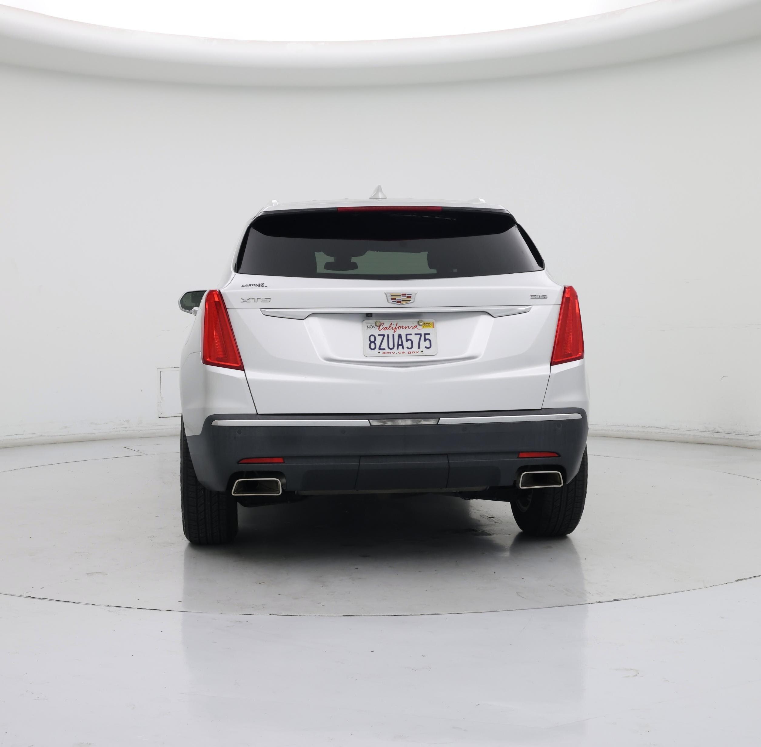 Thumbnail: 2017 Cadillac XT5 - 6
