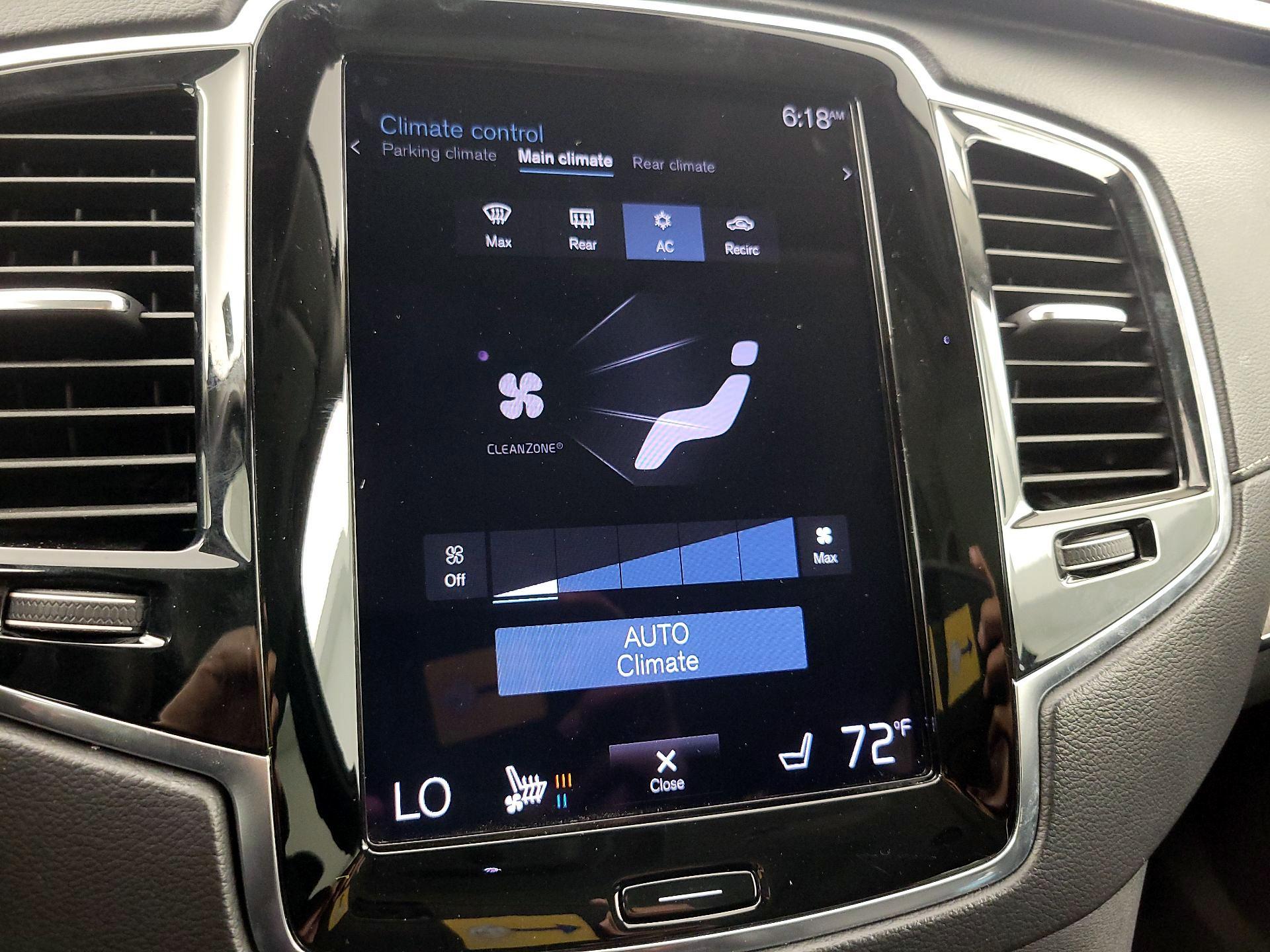 Thumbnail: 2021 Volvo XC90 - 17