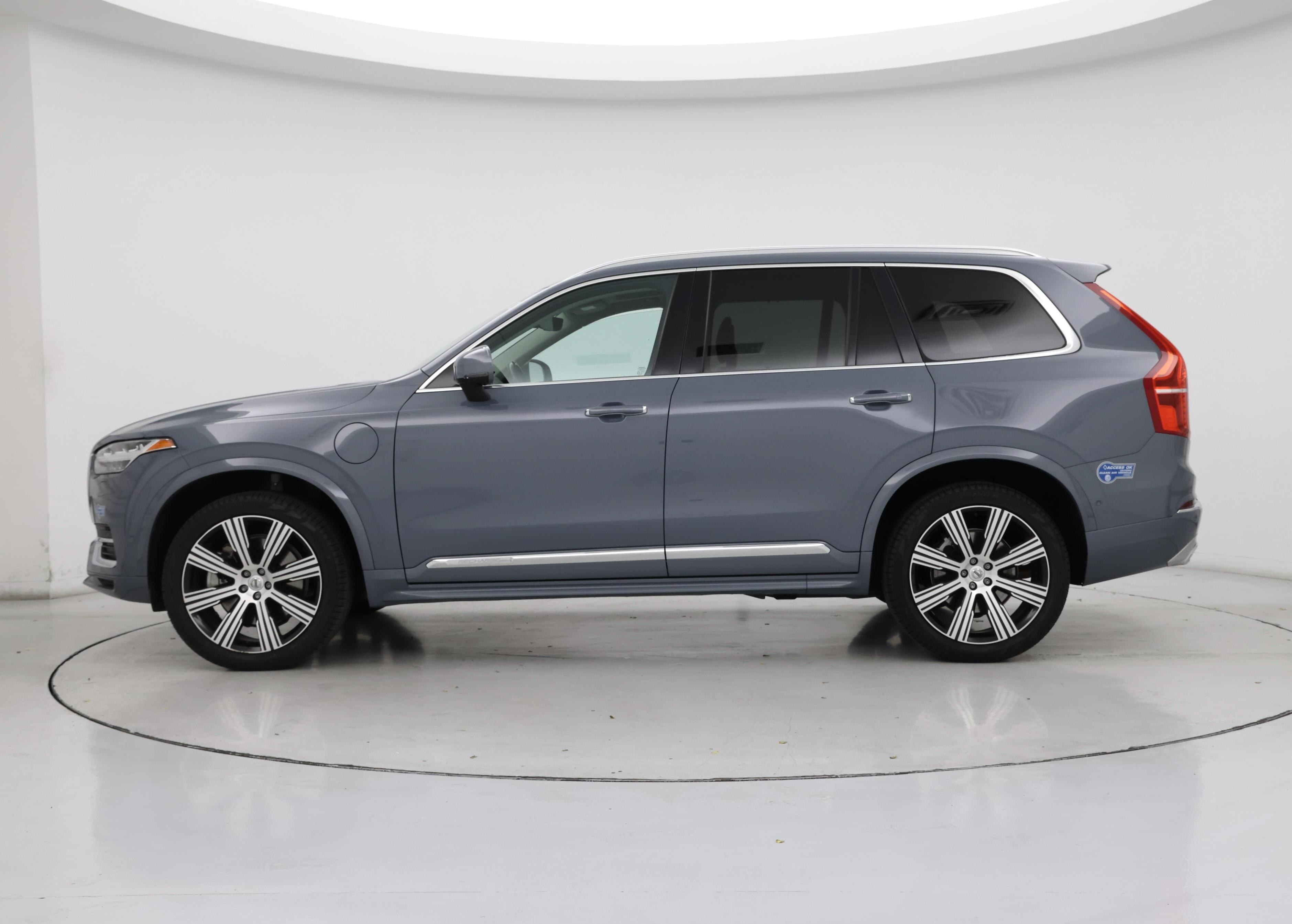 Thumbnail: 2021 Volvo XC90 - 3