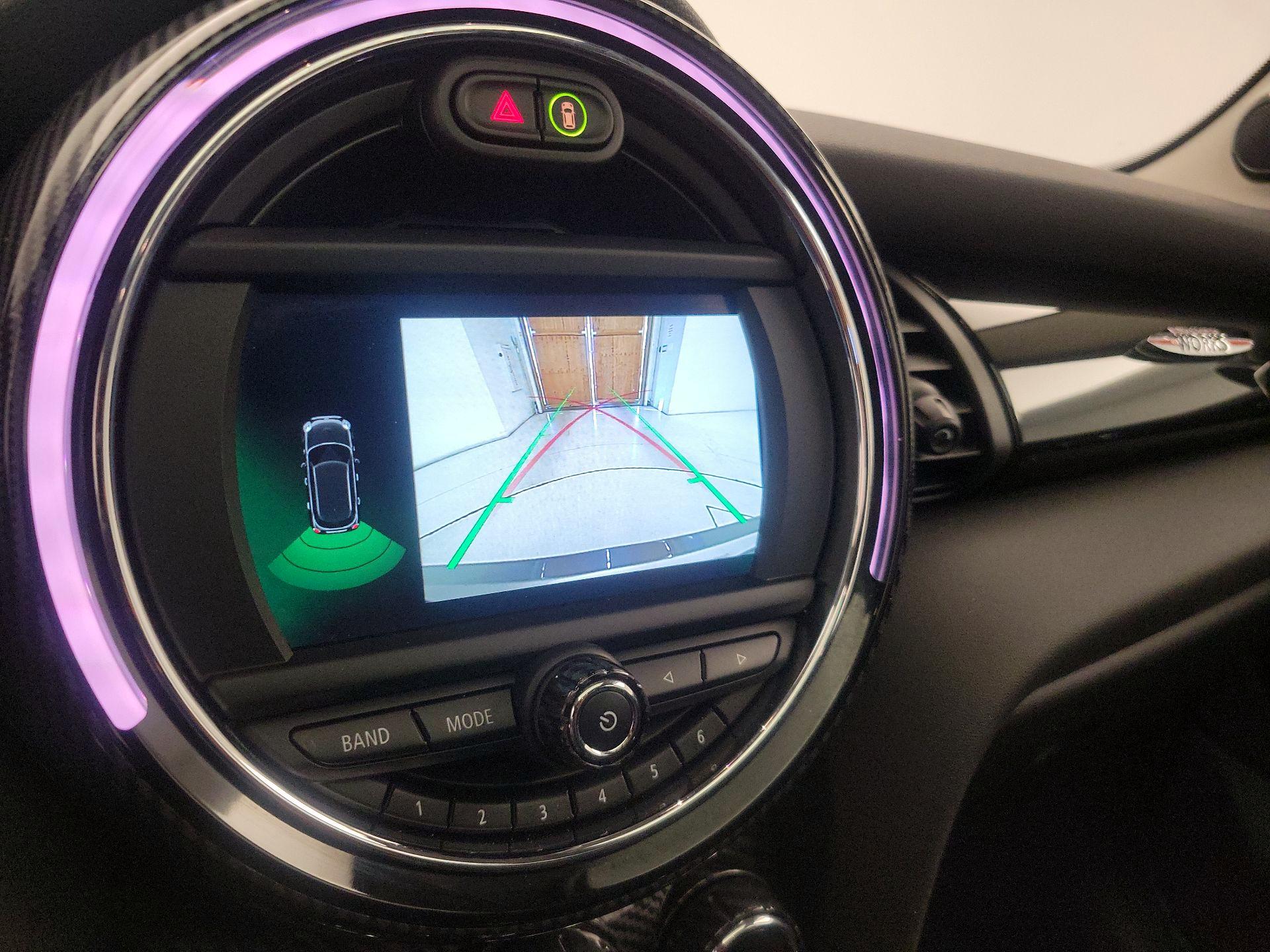Thumbnail: 2020 MINI Cooper Hardtop - 14