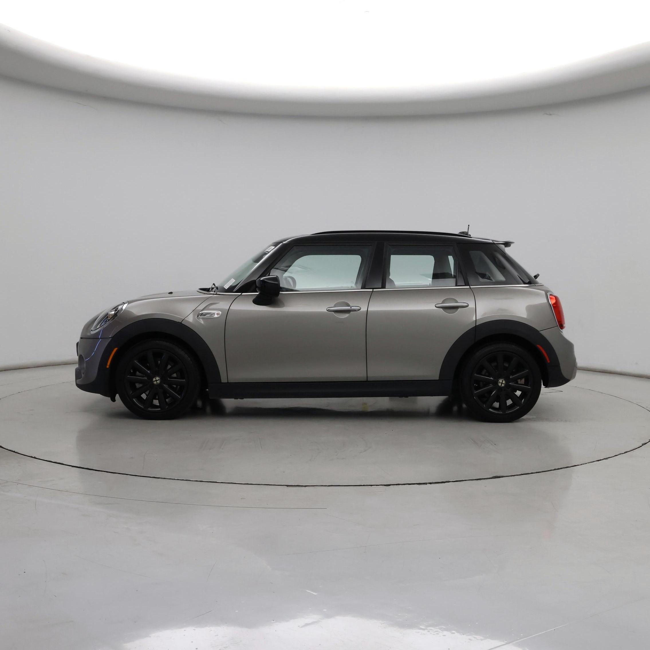 Thumbnail: 2020 MINI Cooper Hardtop - 3