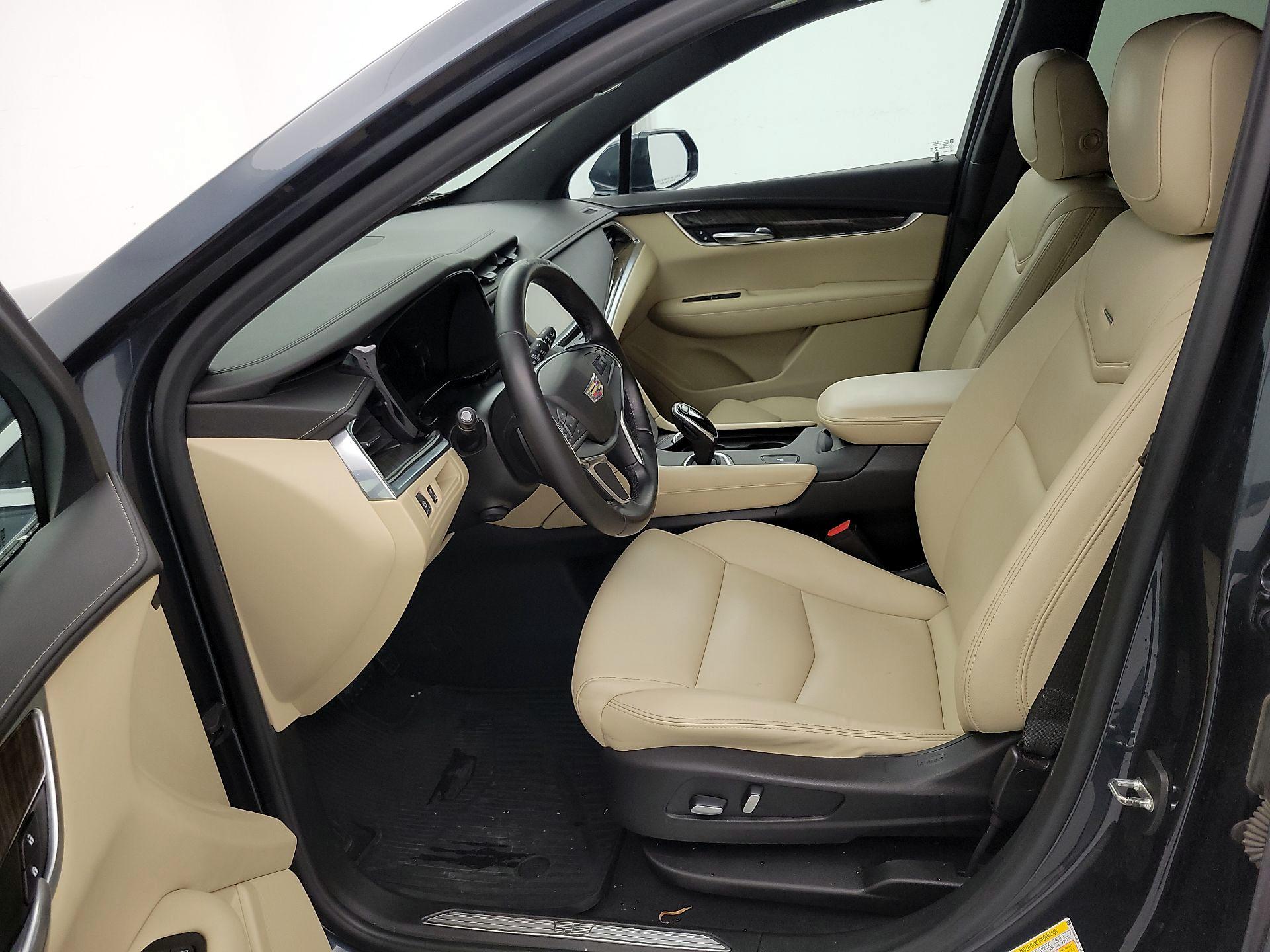 Thumbnail: 2019 Cadillac XT5 - 11