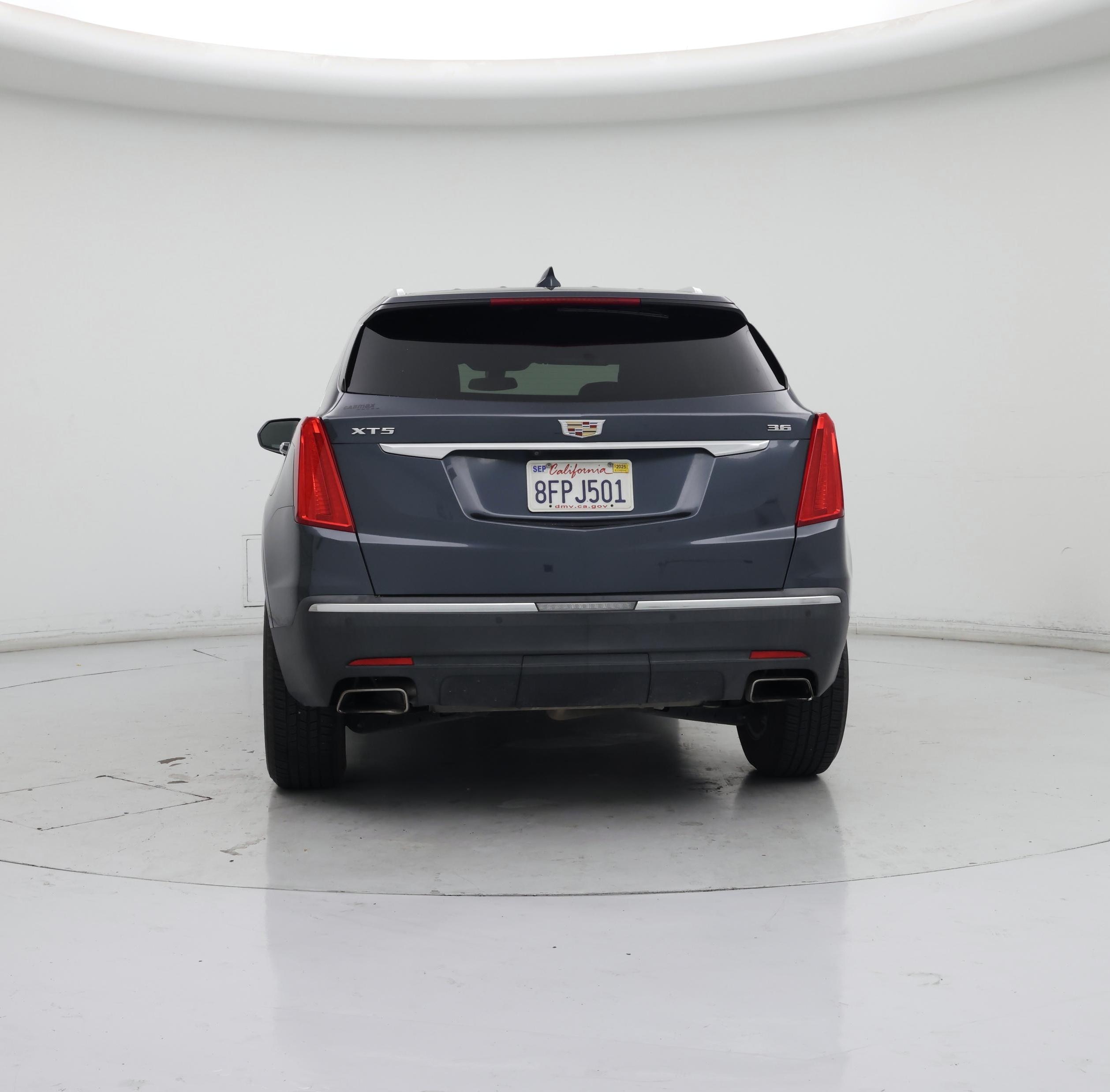 Thumbnail: 2019 Cadillac XT5 - 6