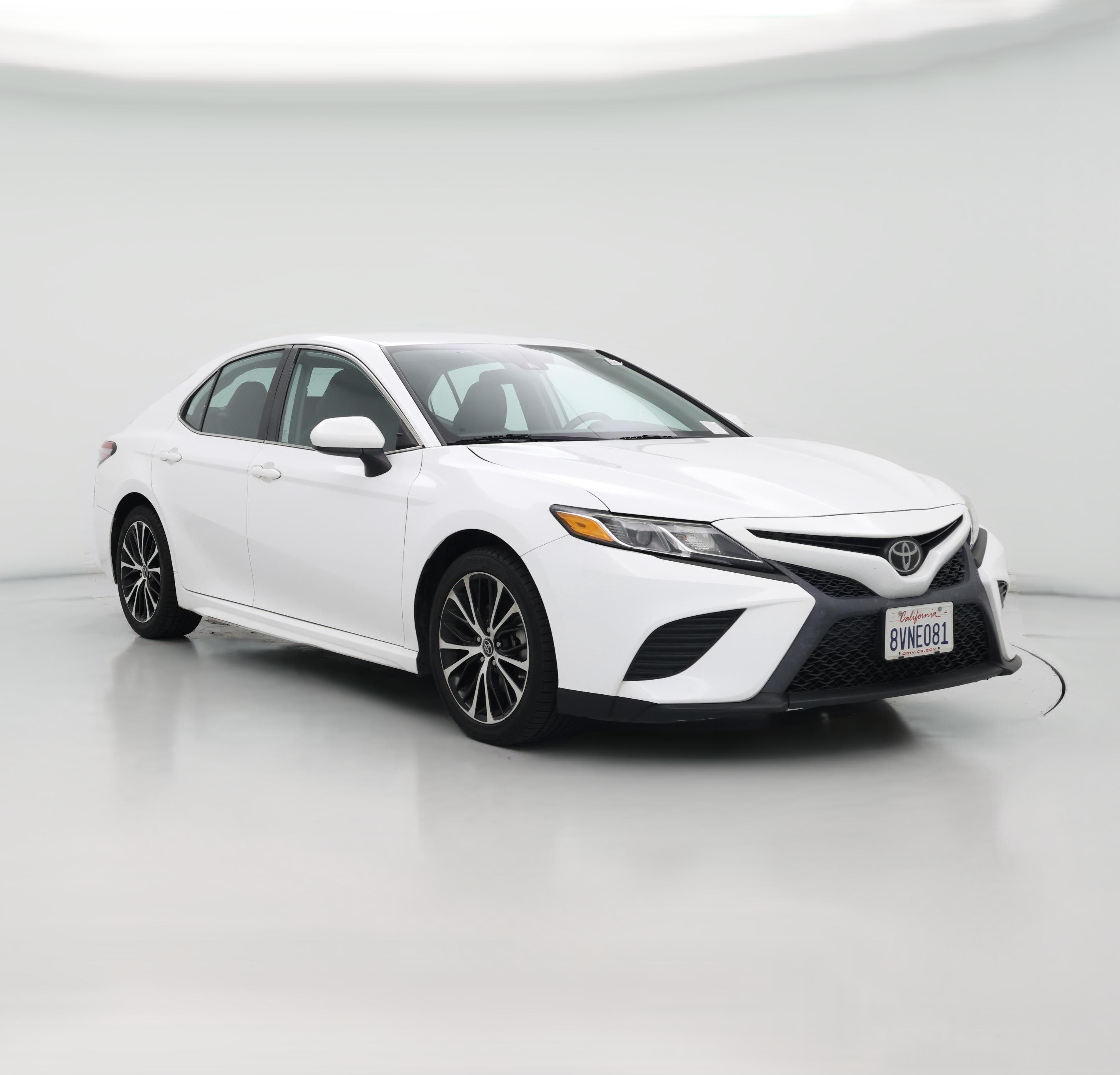 Thumbnail: 2019 Toyota Camry - 1