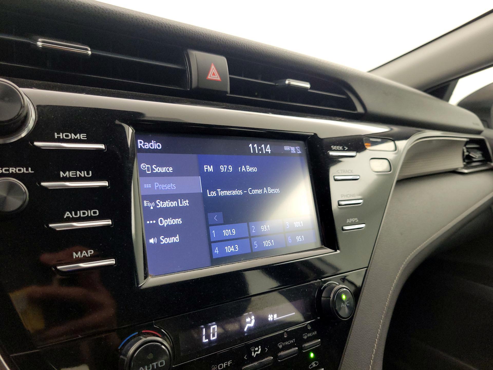 Thumbnail: 2019 Toyota Camry - 15