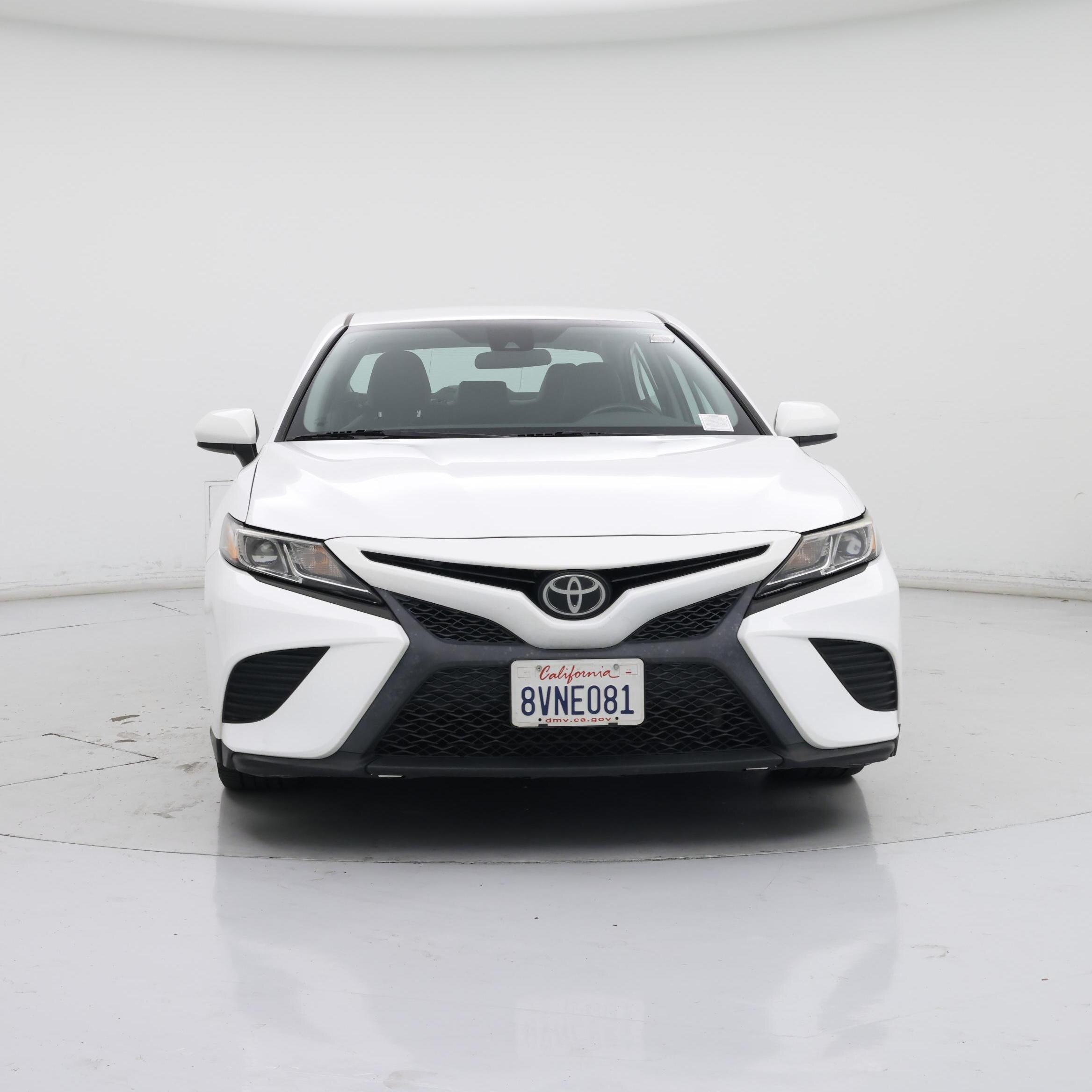 Thumbnail: 2019 Toyota Camry - 5