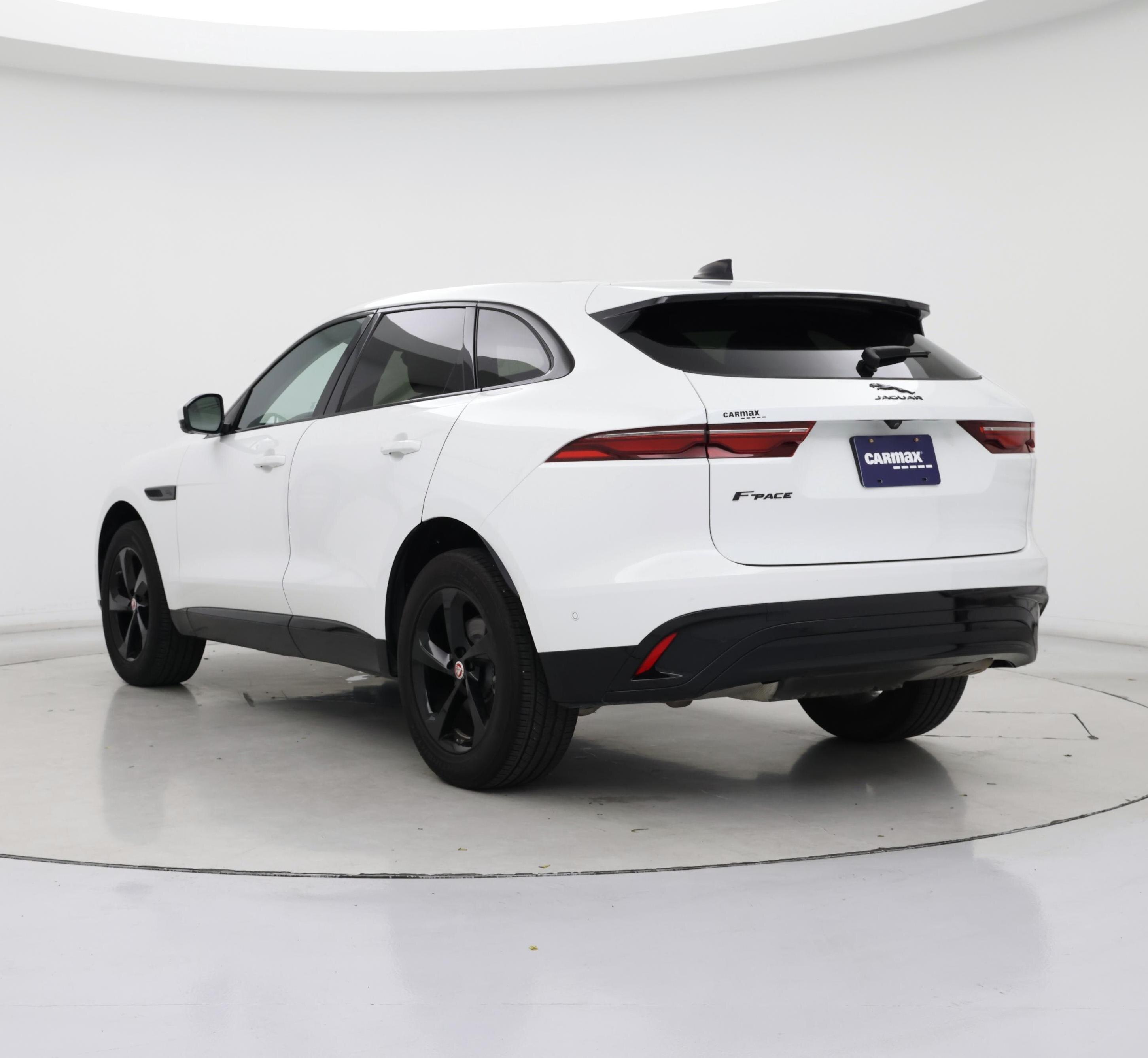 Thumbnail: 2021 Jaguar F-Pace - 2