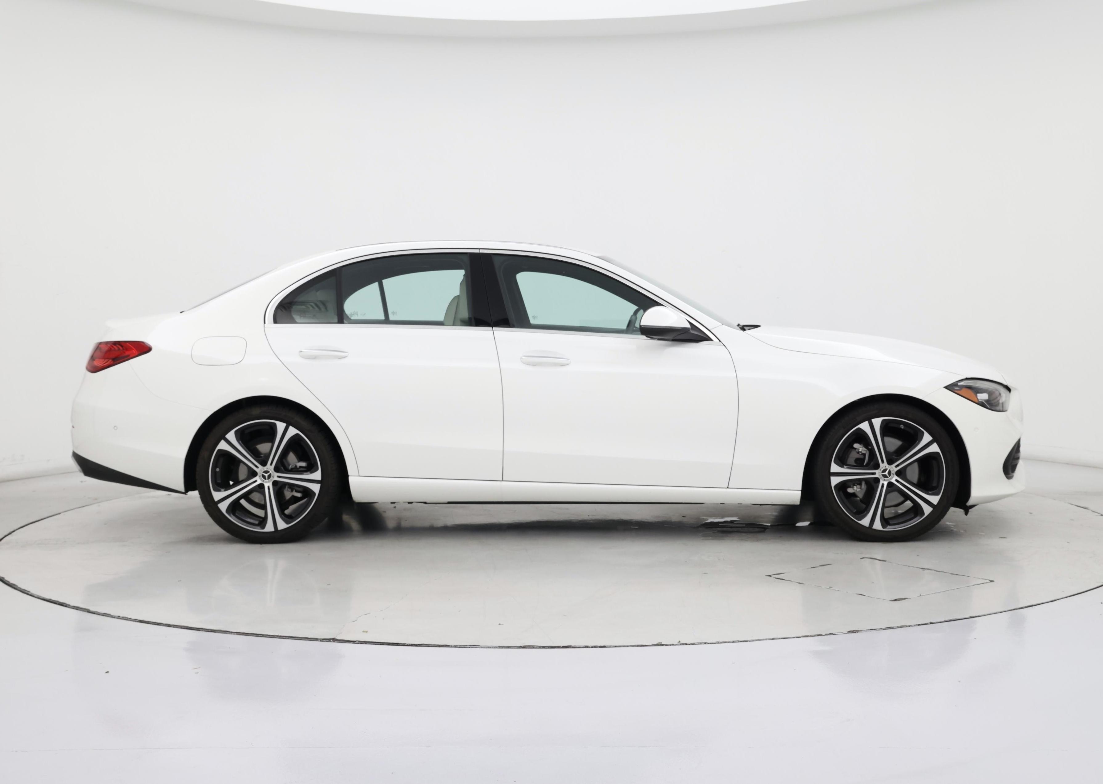 Thumbnail: 2024 Mercedes-Benz C-Class - 7