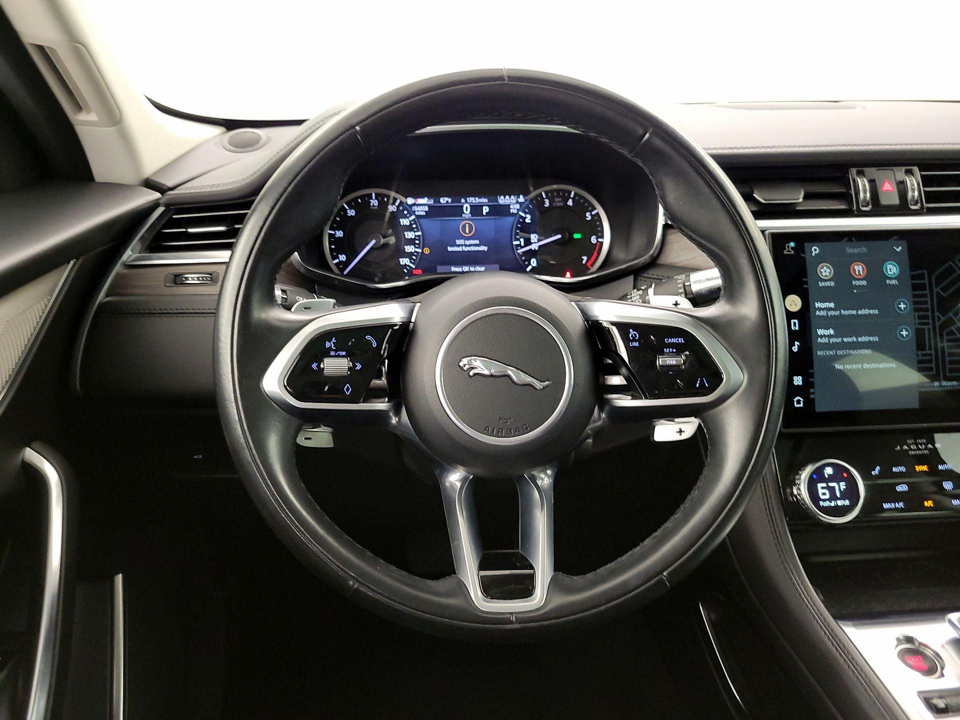 Thumbnail: 2021 Jaguar F-Pace - 10