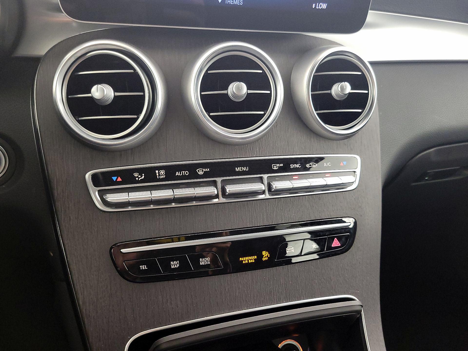 Thumbnail: 2021 Mercedes-Benz GLC - 16