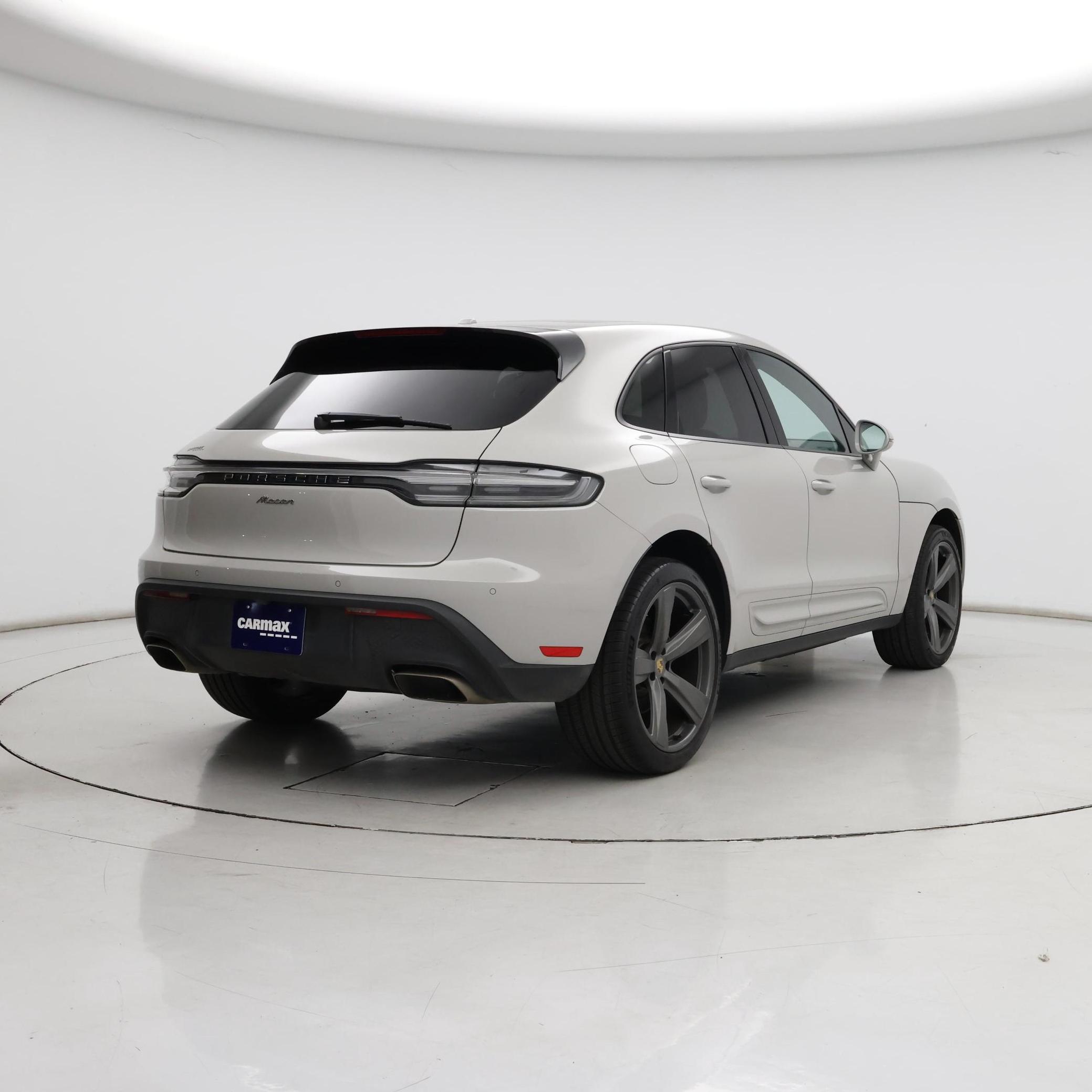 Thumbnail: 2022 Porsche Macan - 8
