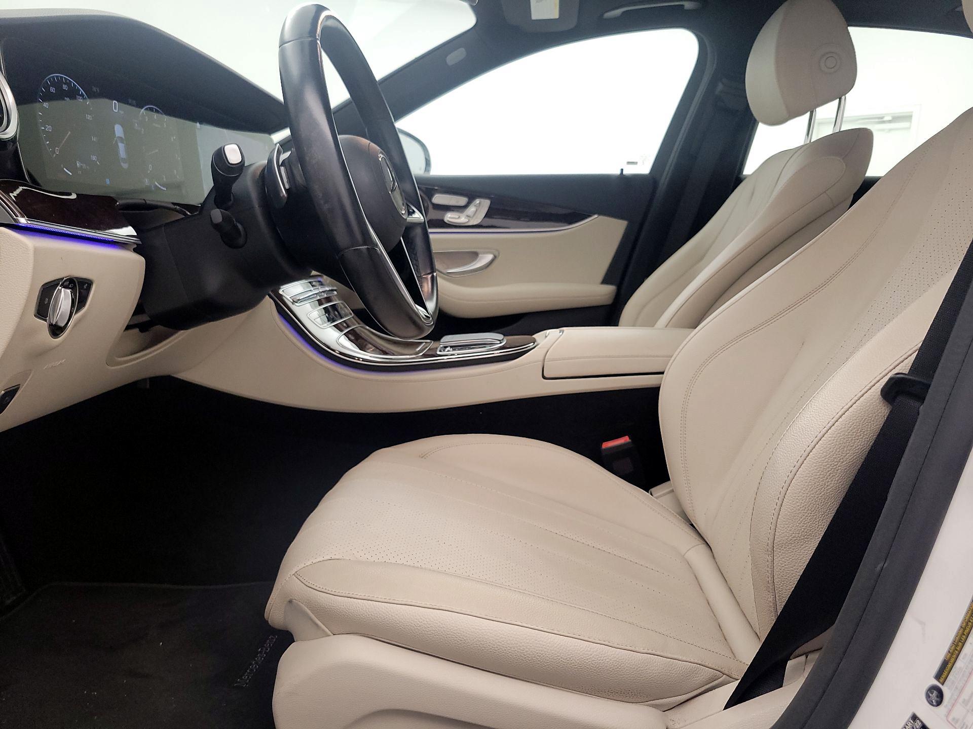 Thumbnail: 2022 Mercedes-Benz E-Class - 11