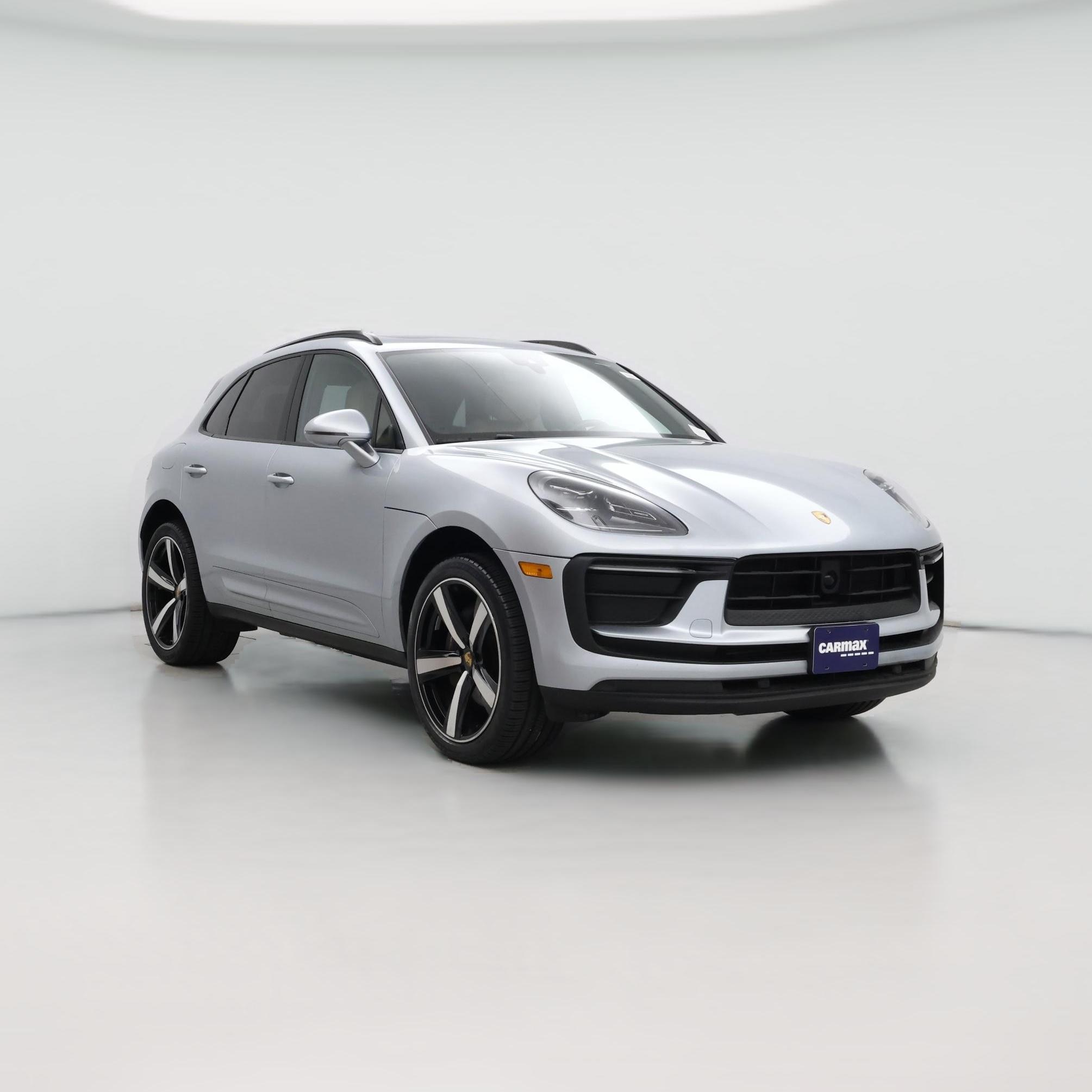 Thumbnail: 2023 Porsche Macan - 1