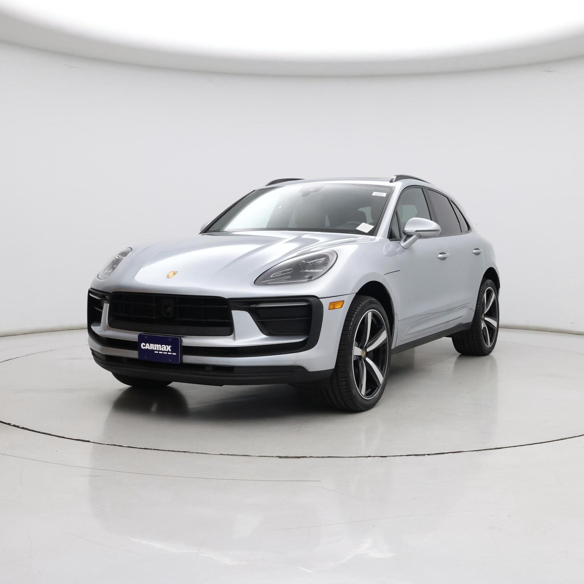 Thumbnail: 2023 Porsche Macan - 4