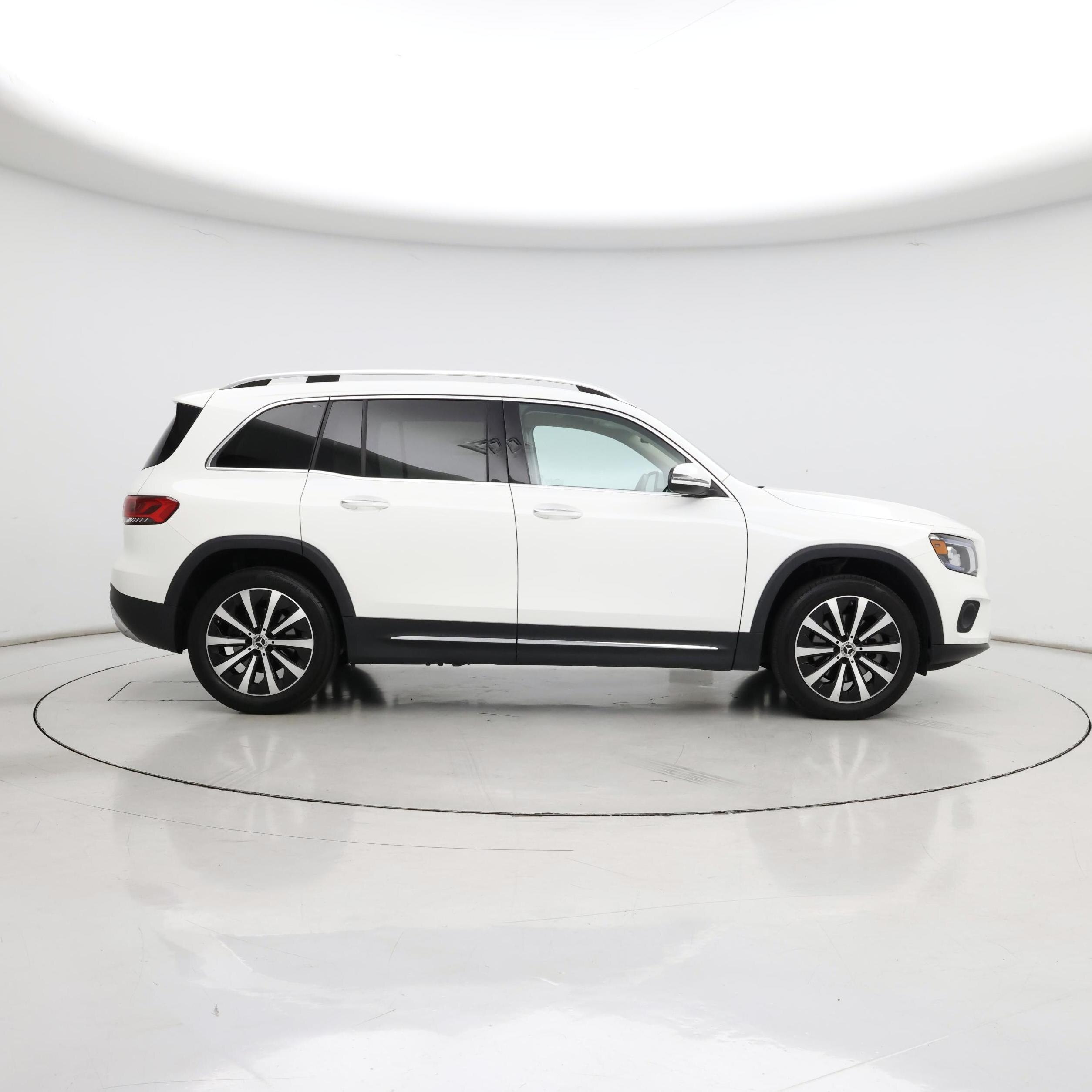 Thumbnail: 2022 Mercedes-Benz GLB - 7