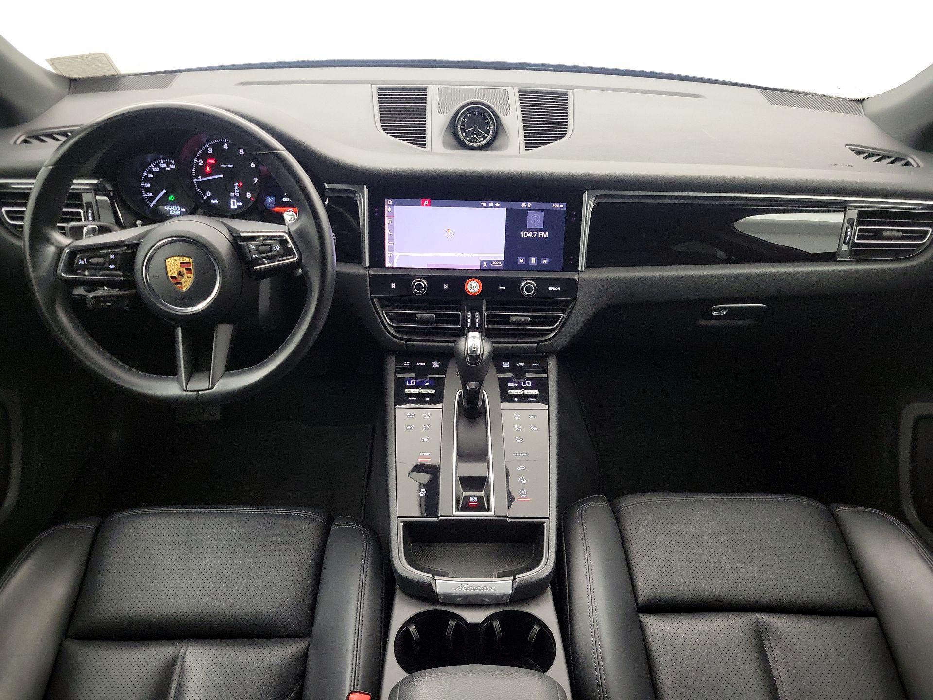 Thumbnail: 2022 Porsche Macan - 9