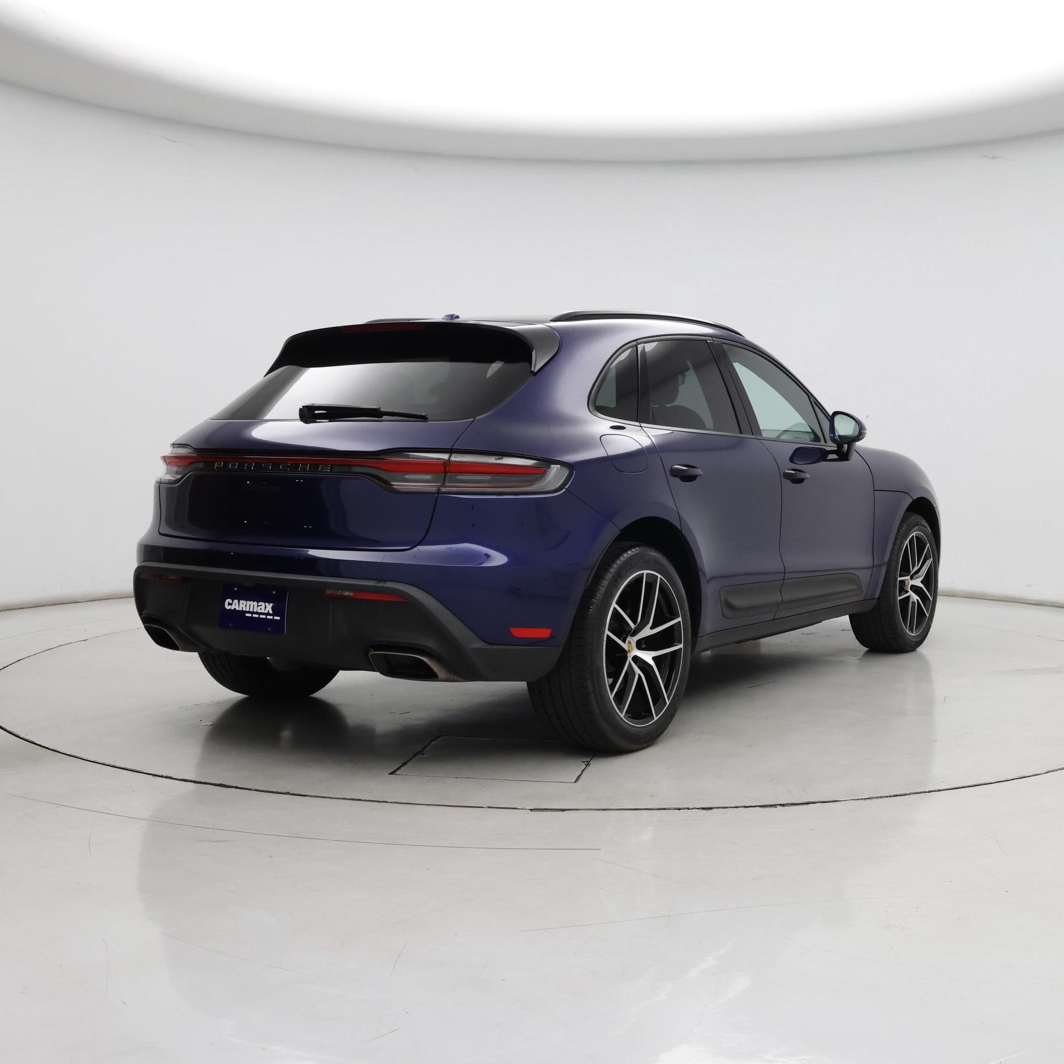 Thumbnail: 2022 Porsche Macan - 8