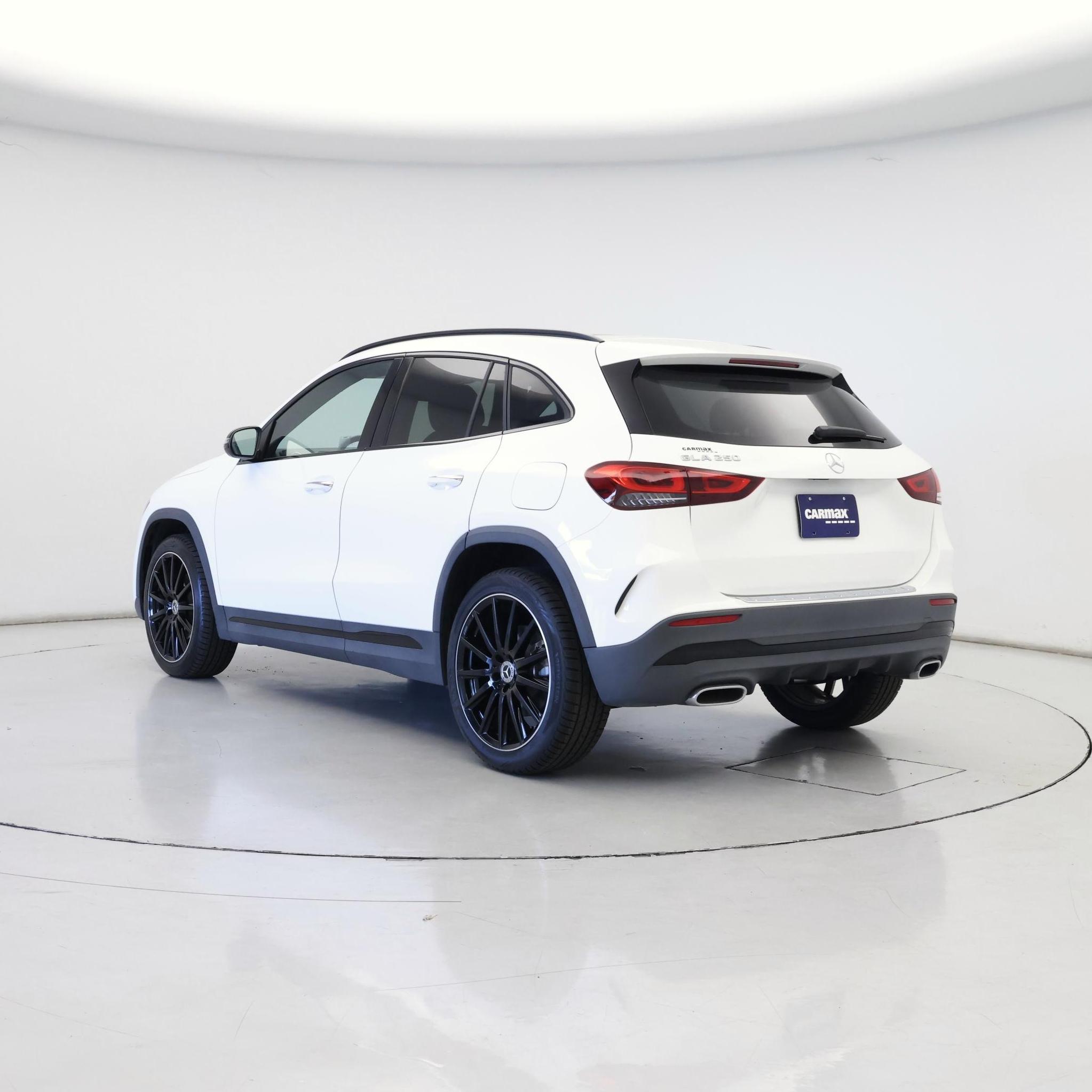 Thumbnail: 2023 Mercedes-Benz GLA - 2