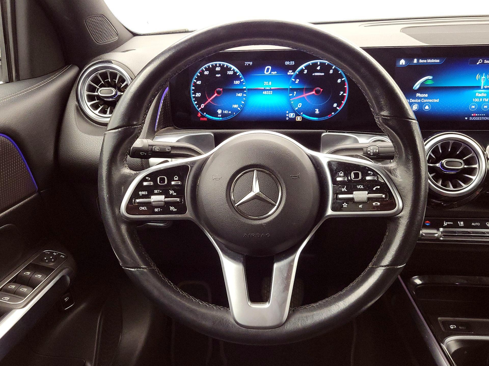 Thumbnail: 2023 Mercedes-Benz GLB - 10