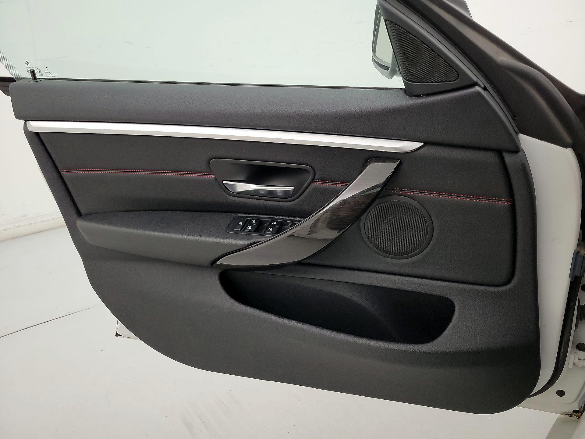 Thumbnail: 2015 BMW 4 Series - 12