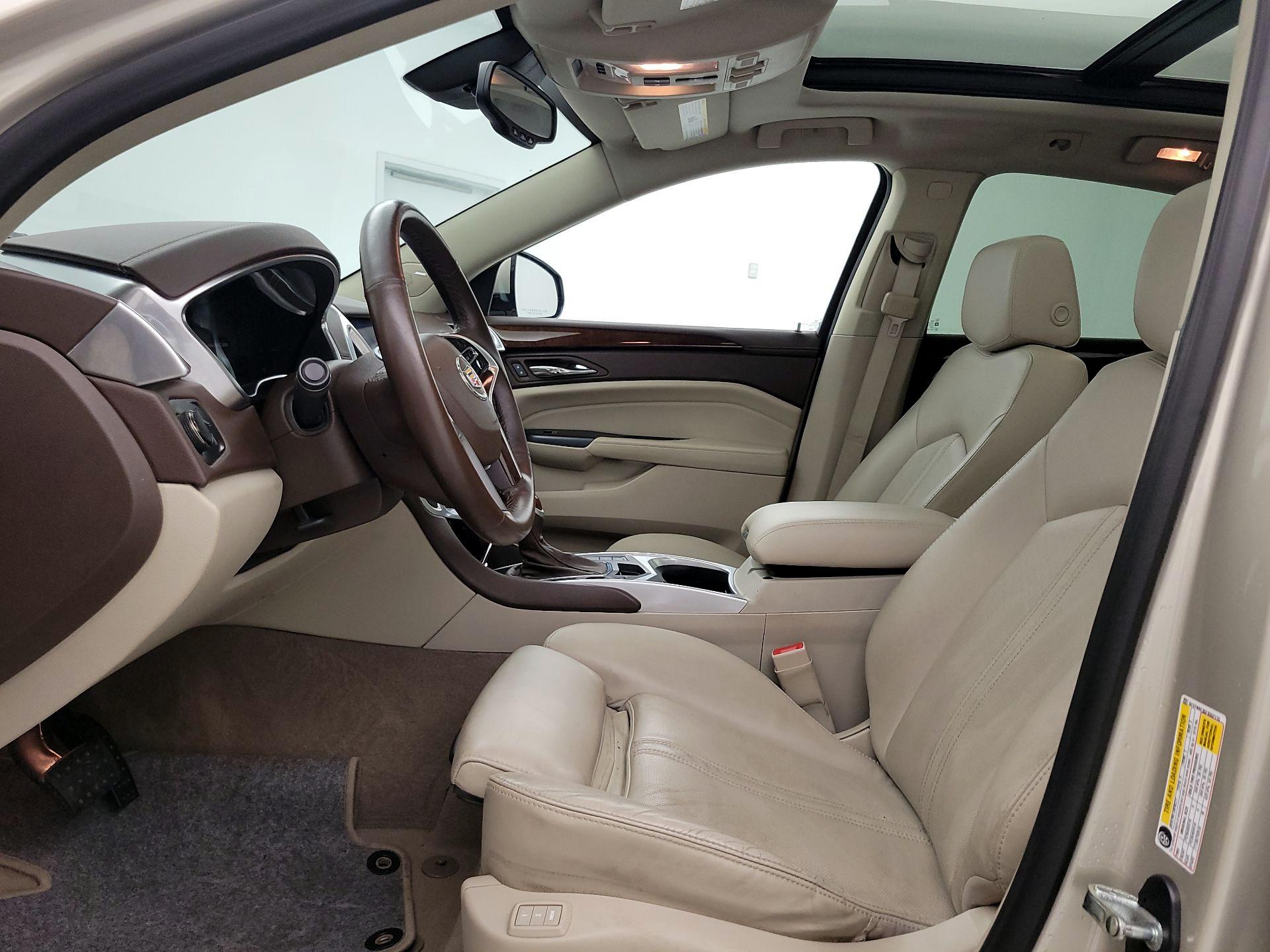 Thumbnail: 2015 Cadillac SRX - 11