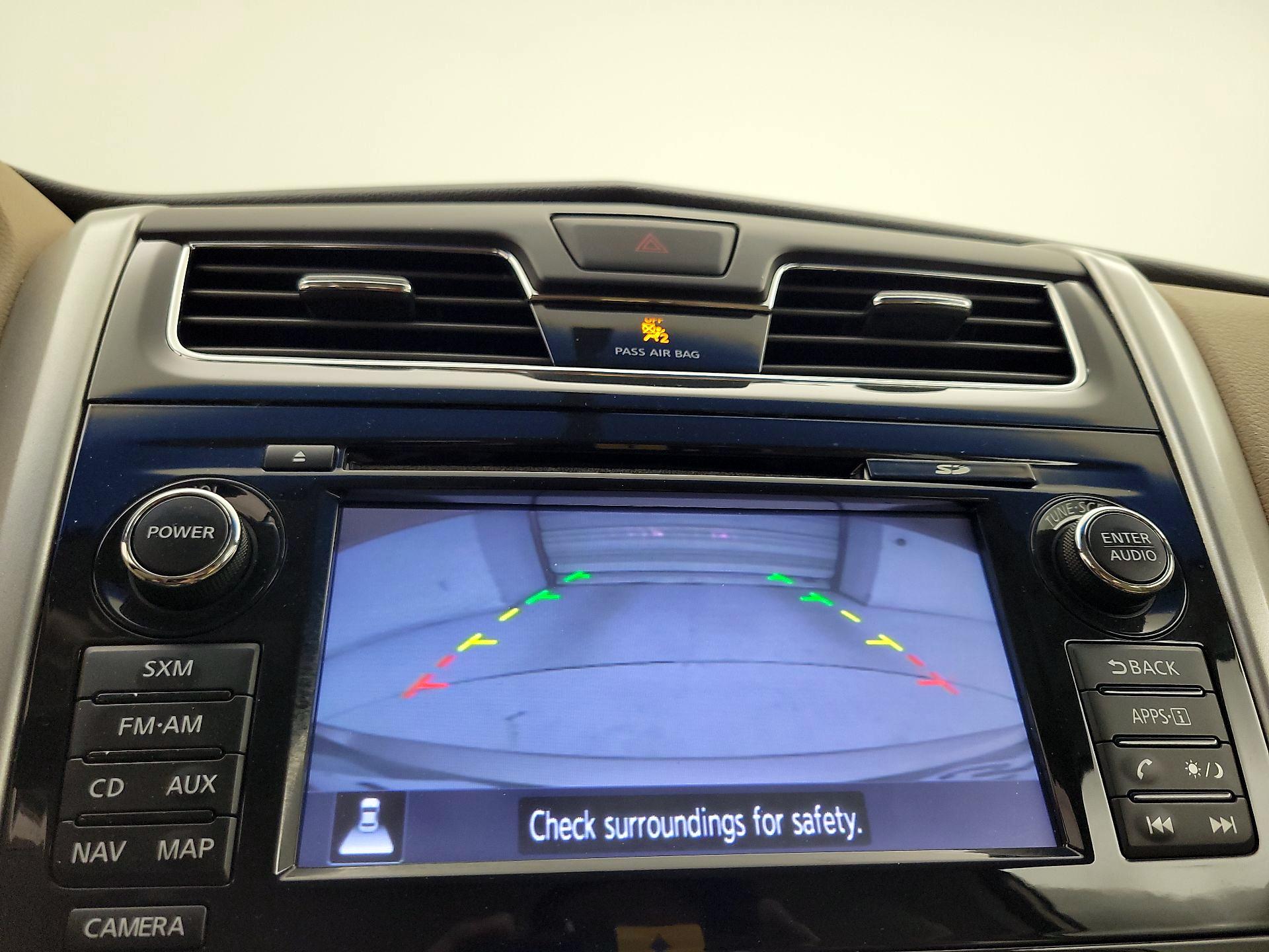Thumbnail: 2014 Nissan Altima - 15