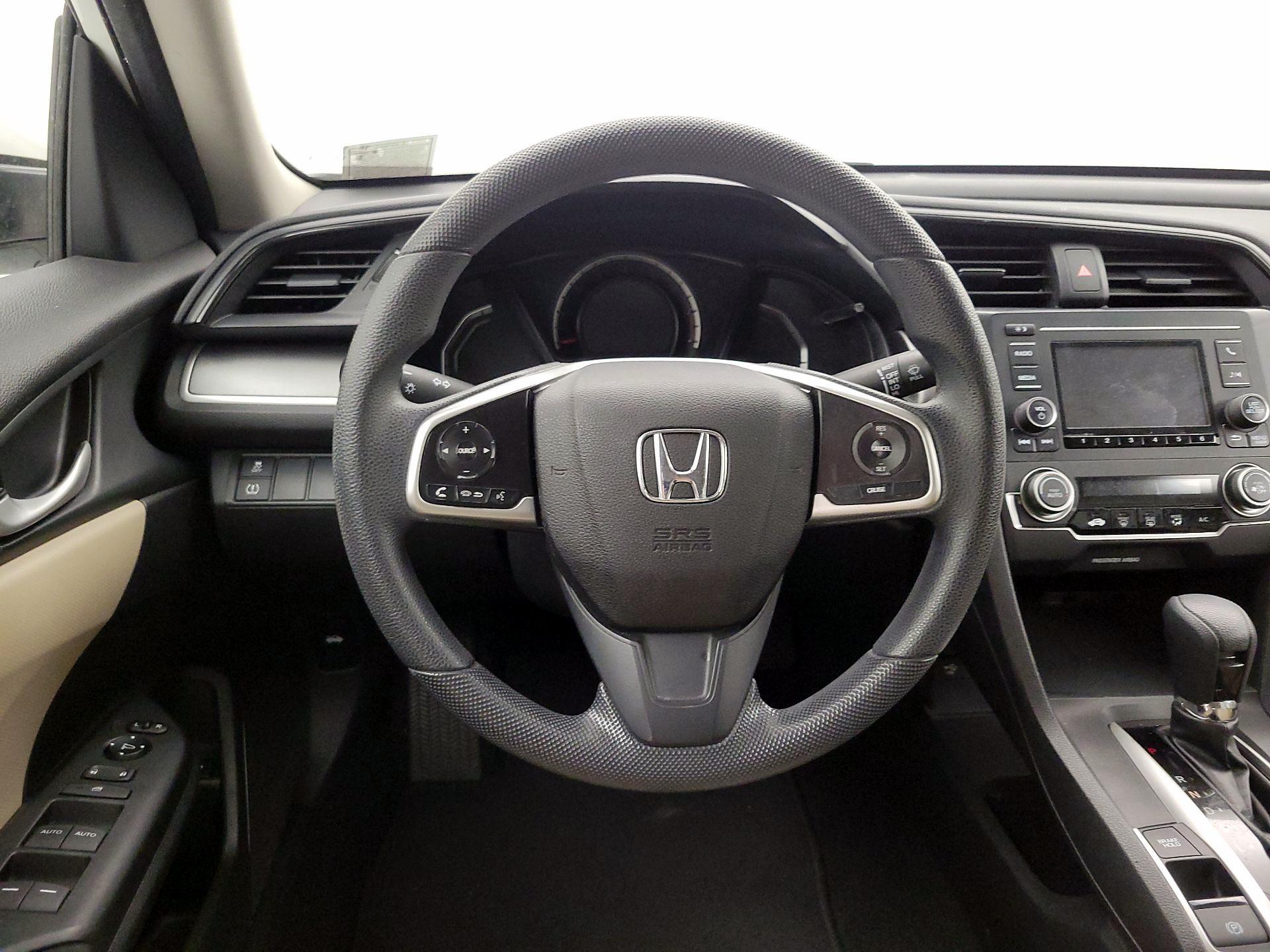 Thumbnail: 2016 Honda Civic - 10
