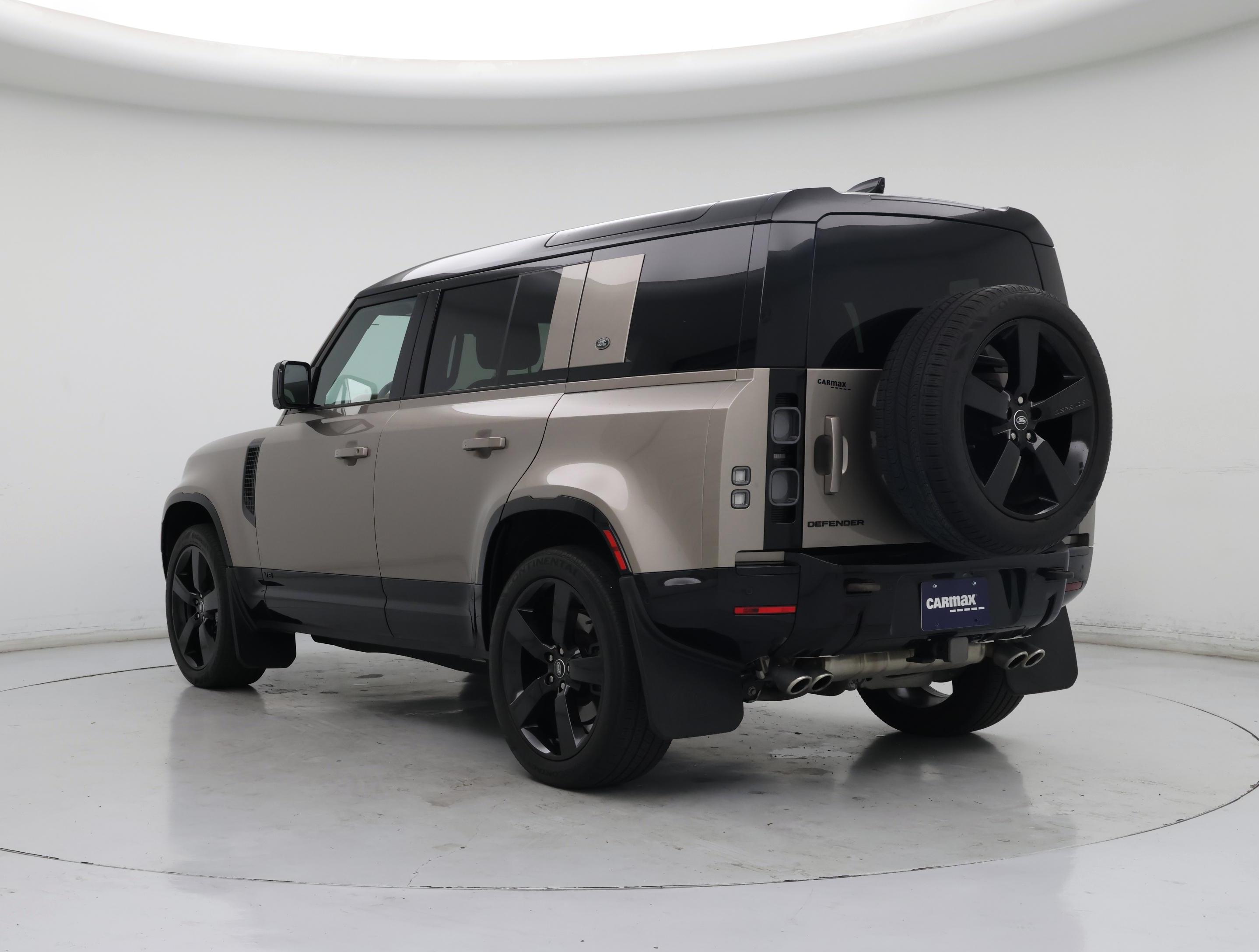 Thumbnail: 2023 Land Rover Defender - 2