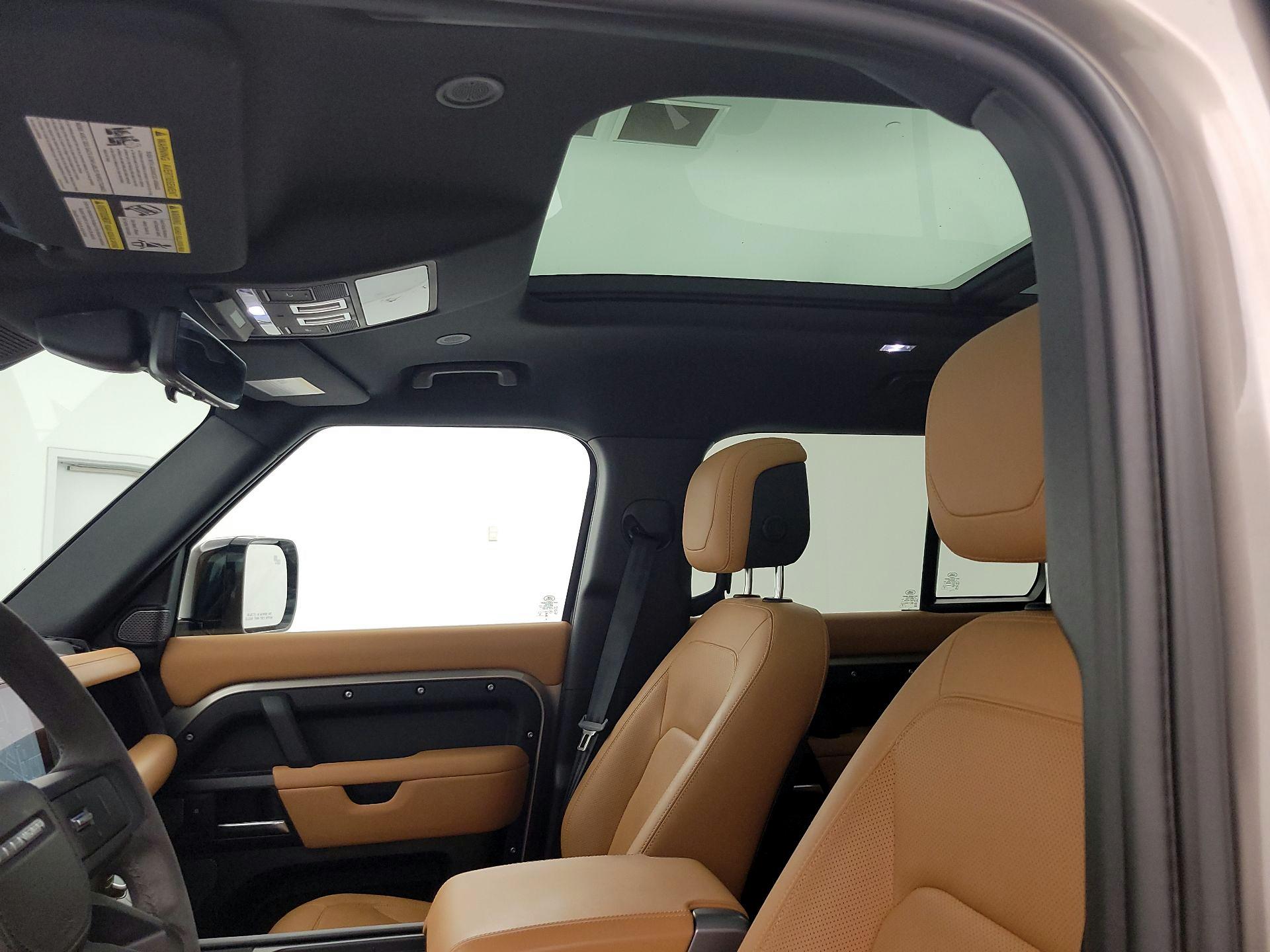 Thumbnail: 2023 Land Rover Defender - 19