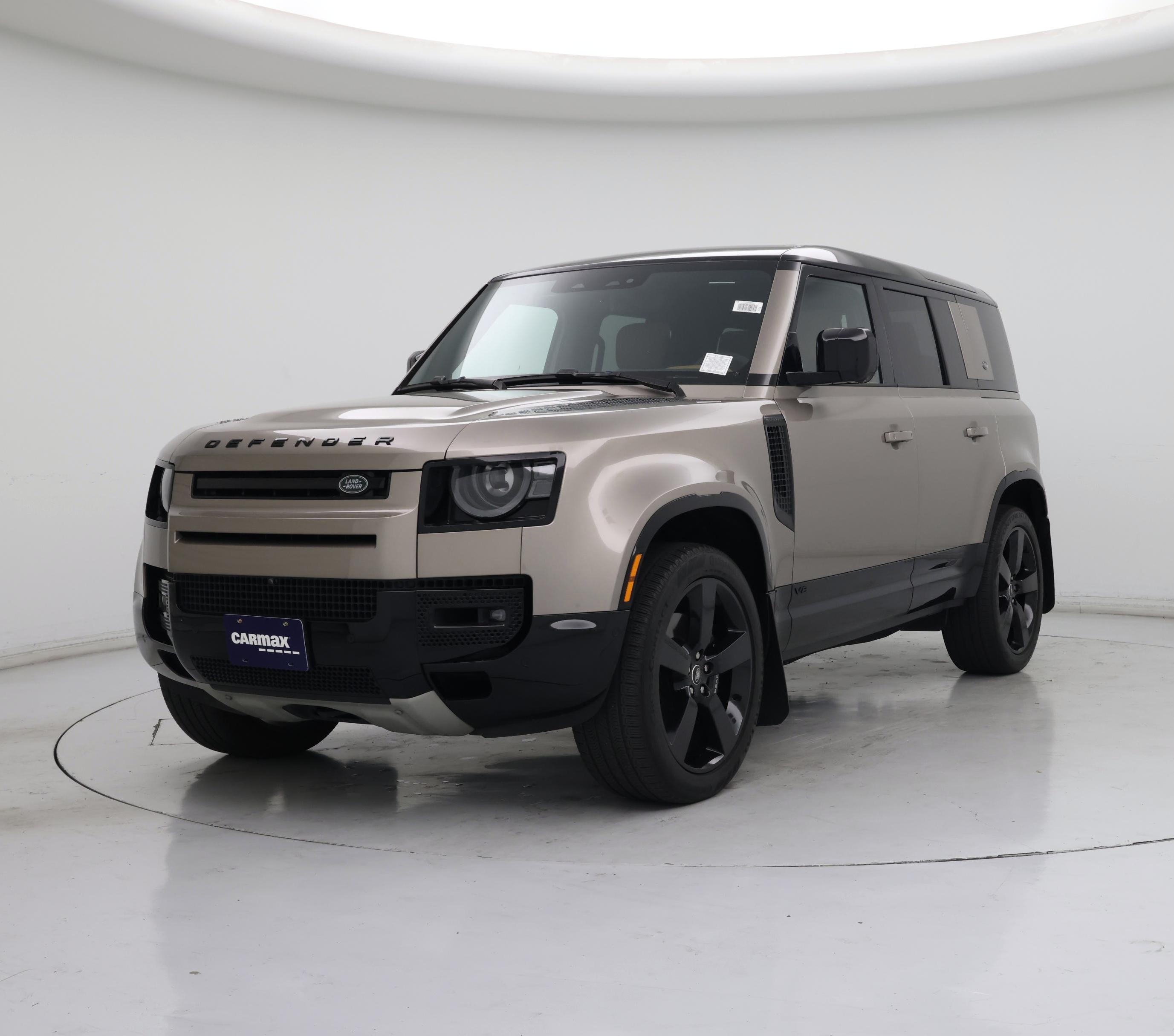 Thumbnail: 2023 Land Rover Defender - 4